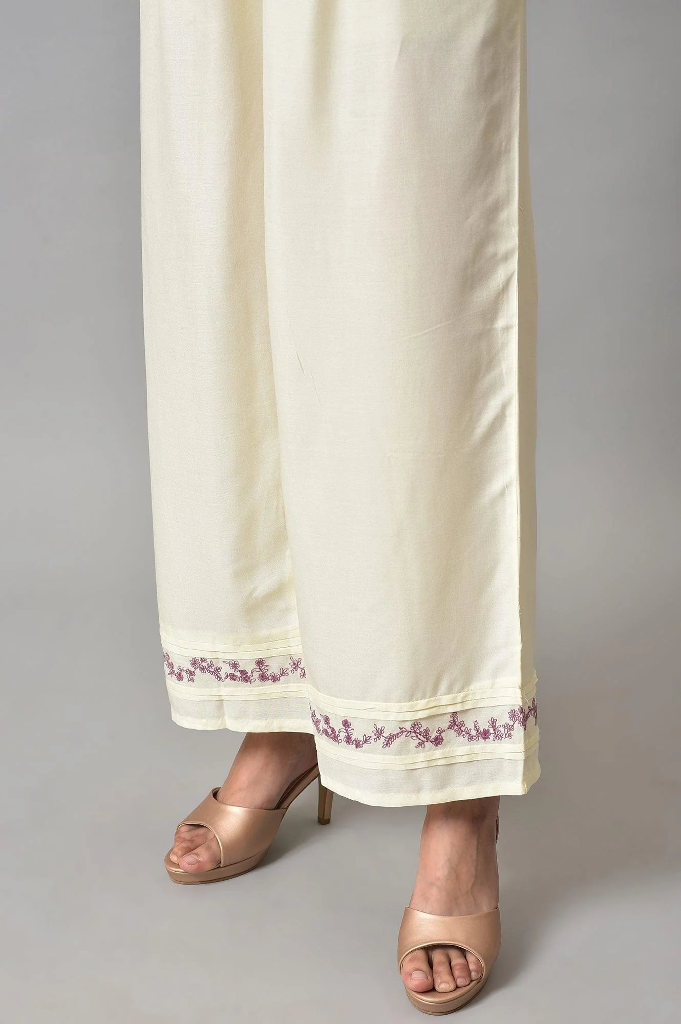 Liva Eco Pink Embroidered kurta With Off-White Pants And Dupatta Set - Image 8