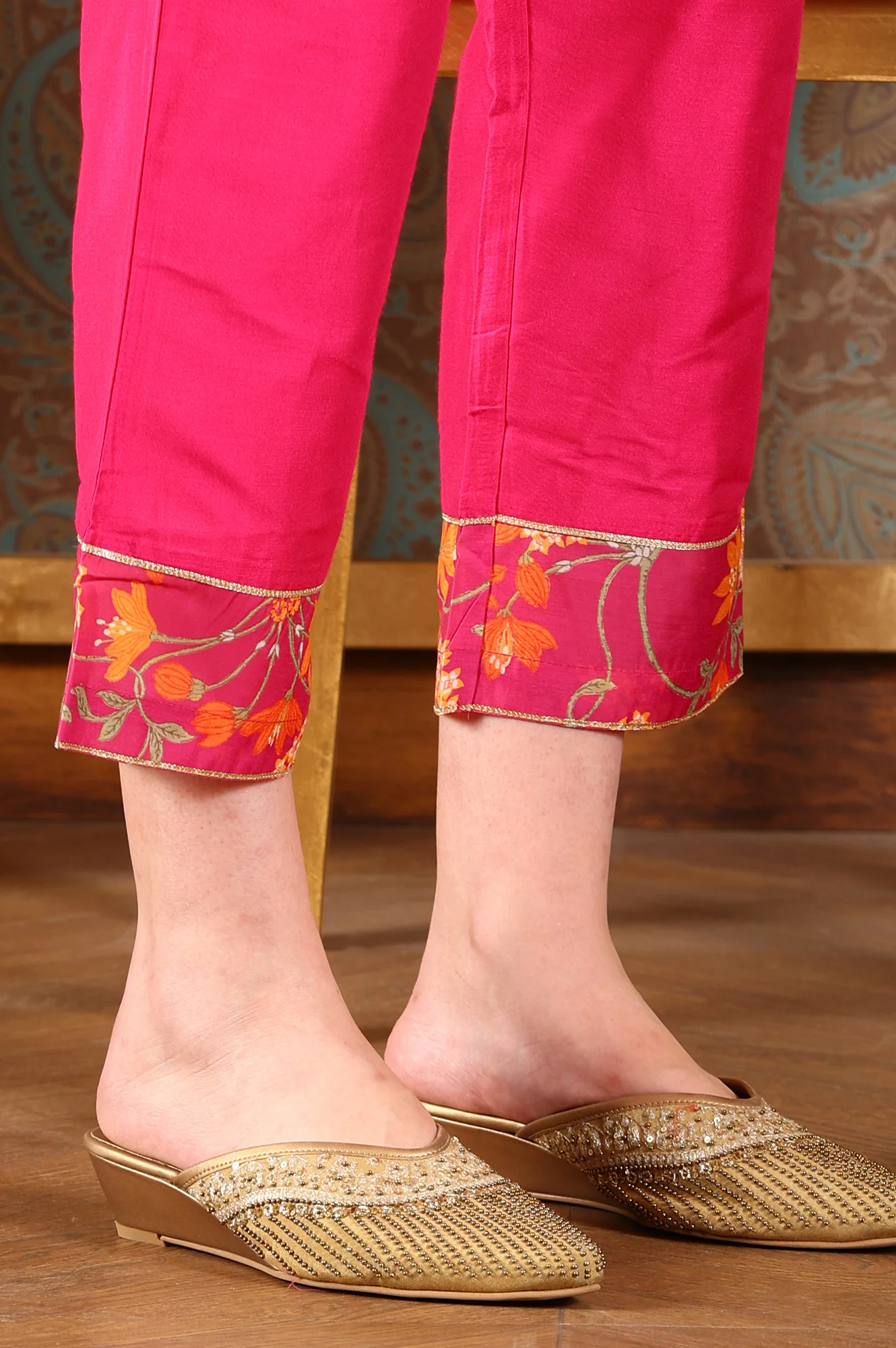 Magenta Pink Floral Printed Kalidar Flared Chanderi Kurta & Pants Set With Dupatta - Image 9