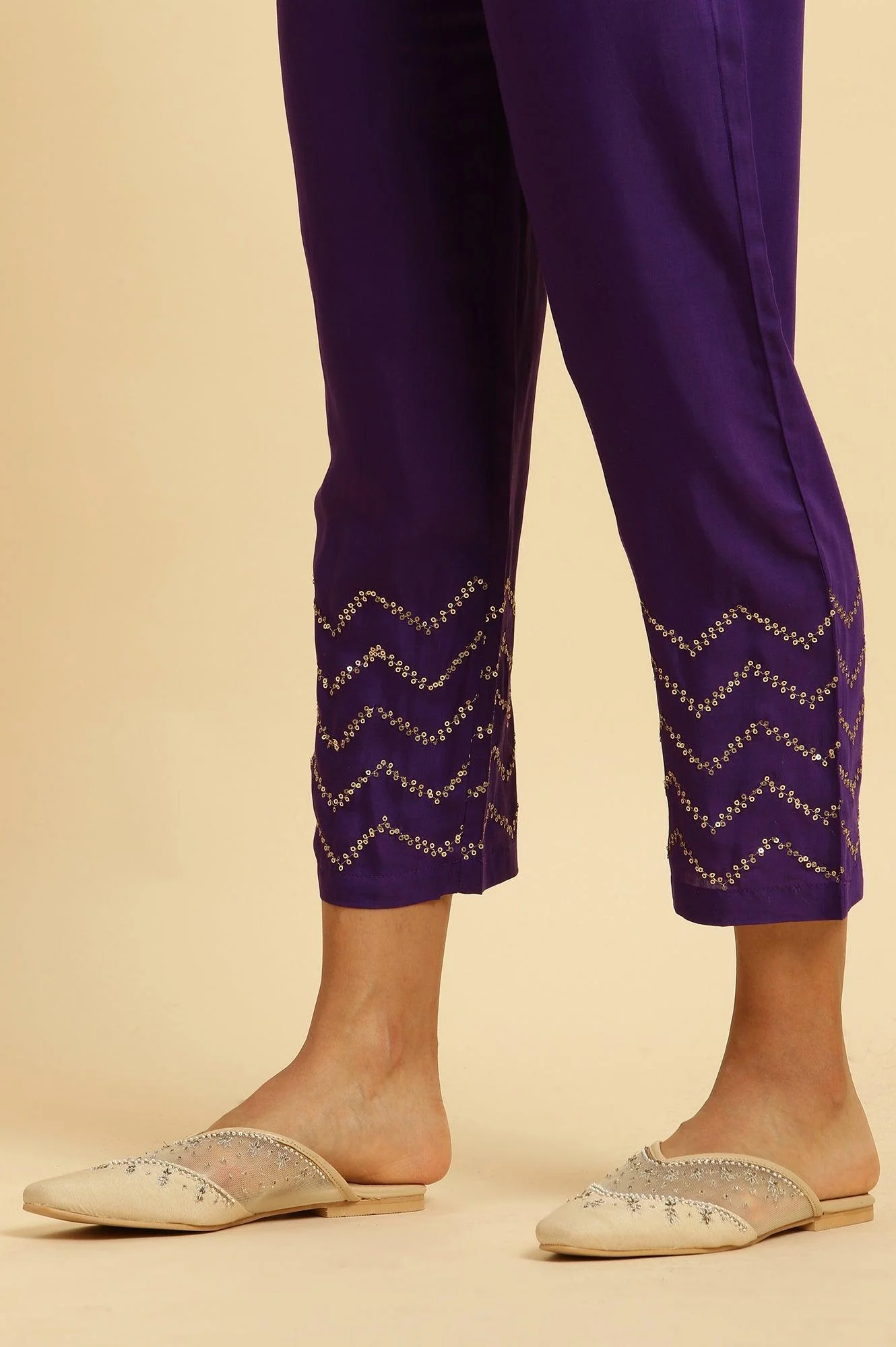 Magenta Pink Ombre A-Line Kurta, Pants And Dupatta Set - Image 9