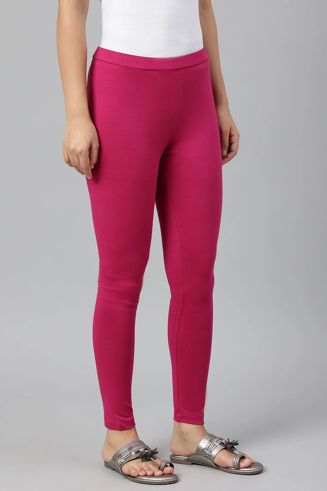 Magenta Solid Knitted Women Tights - Image 3