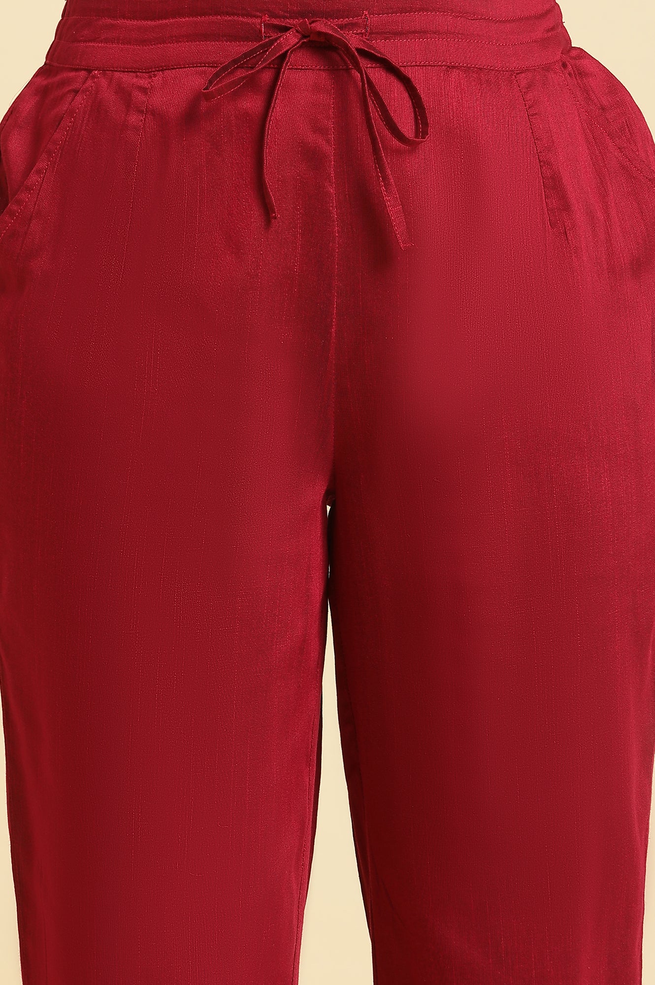 Magenta Solid Pants With Embroidery On Hem - Image 6