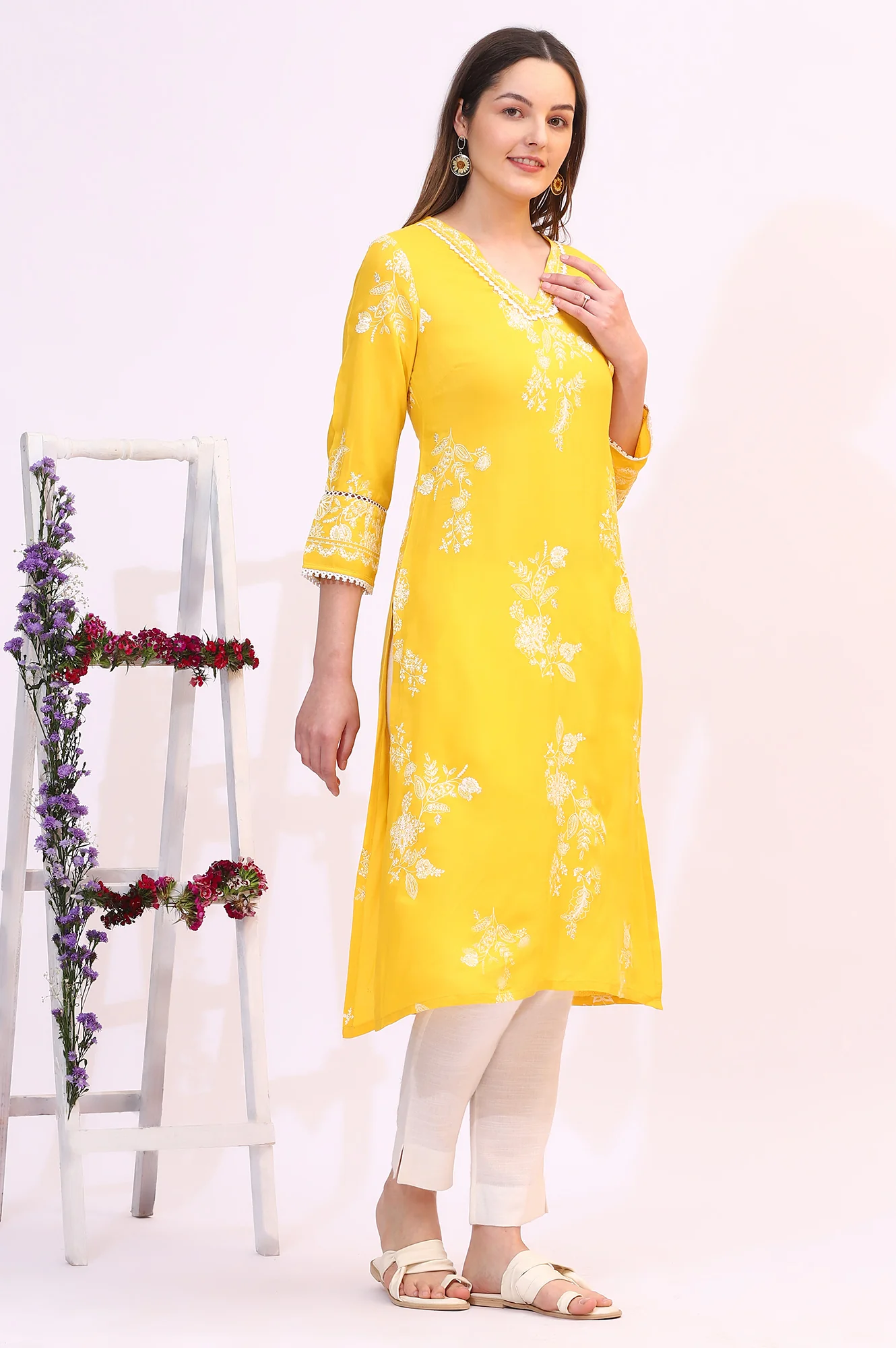 Mango Yellow Floral Printed Shantung A-line Kurta - Image 7