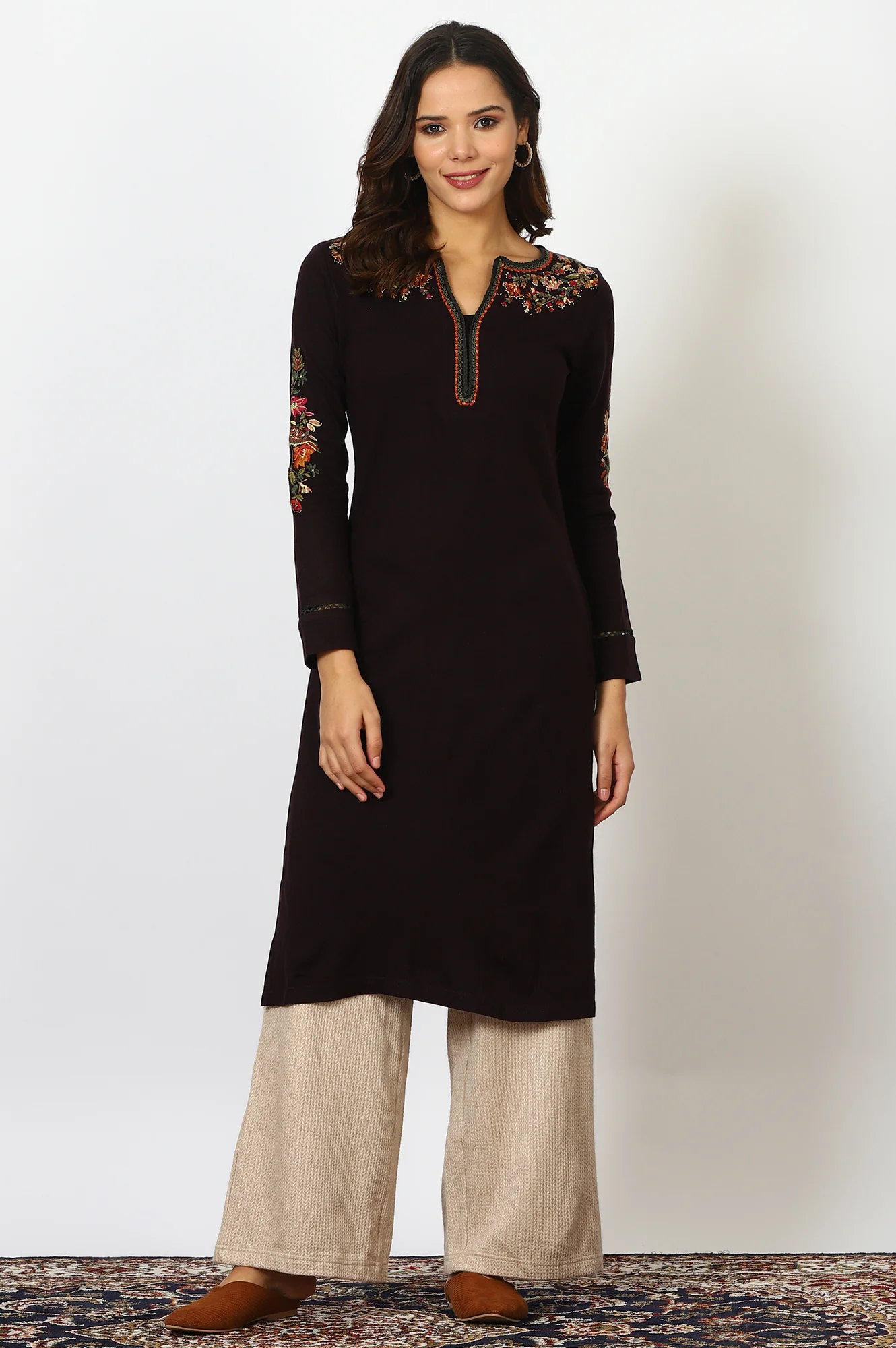 Maroon Embroidered Thread Work Acrylic Straight Kurta - Image 2