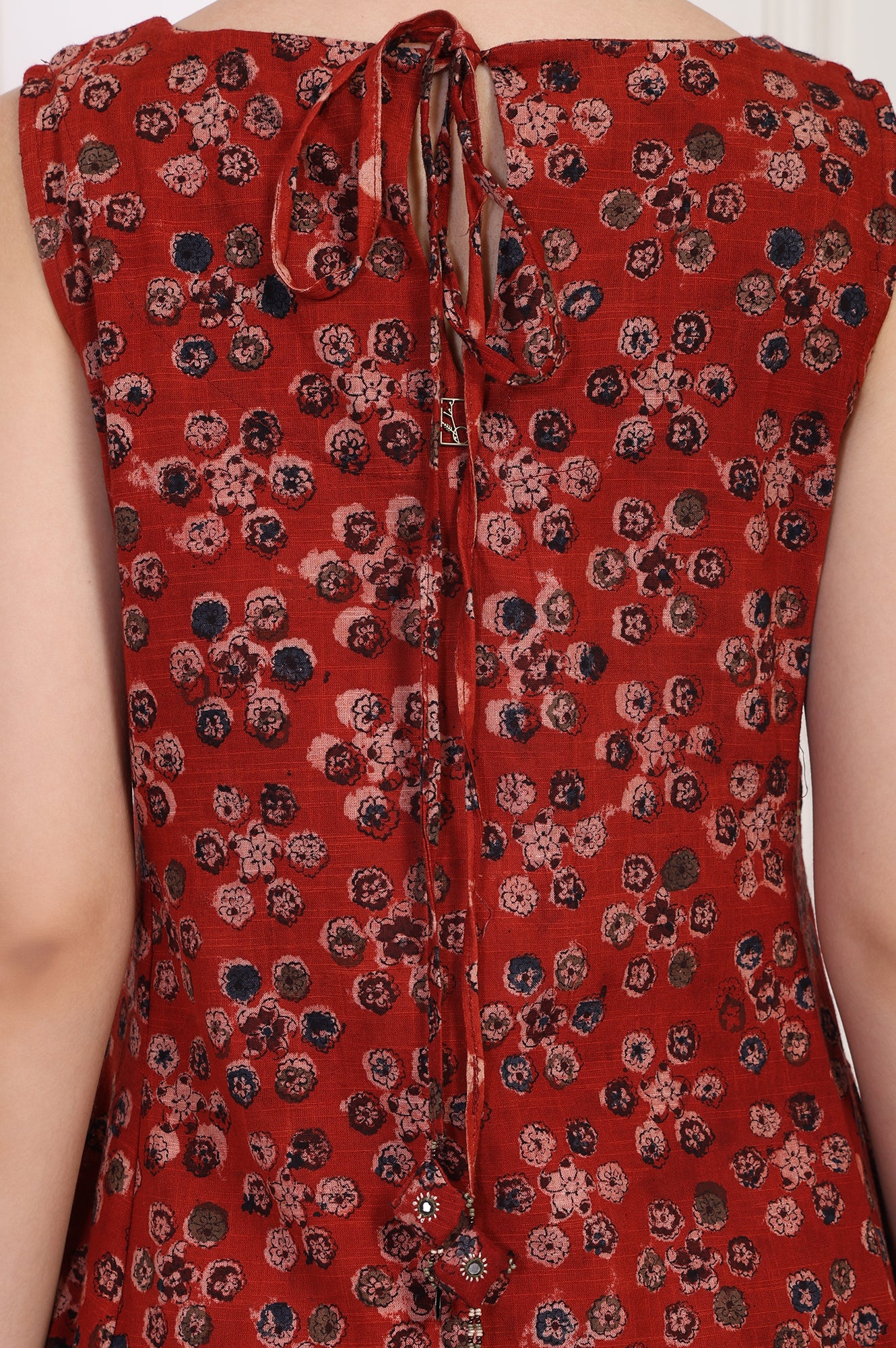 Maroon Floral Printed Cotton A-Line Dress - Image 7