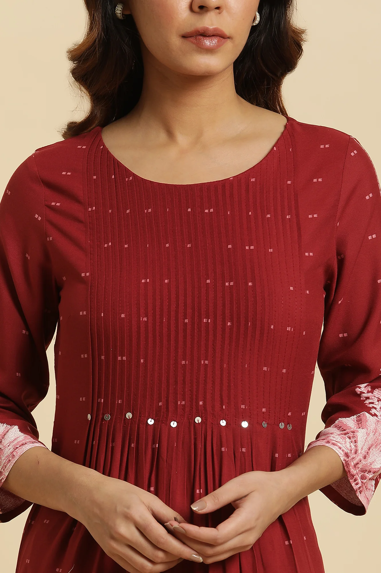 Maroon Geometric Printed Flared Kurta with Straight Pant Set - Image 2