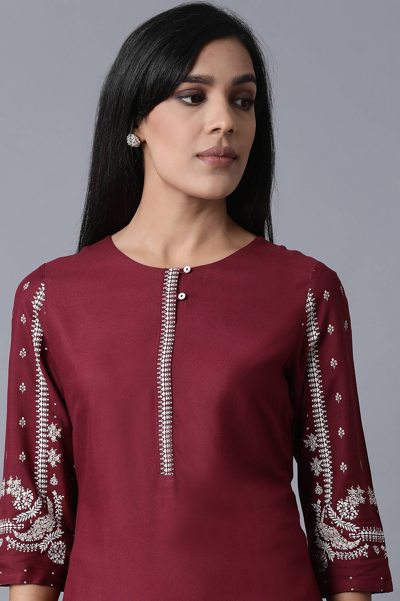 Maroon Kurta With Printed Sleeves - Image 5
