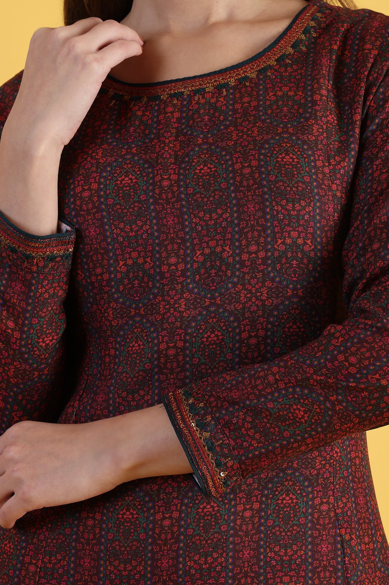 Maroon Printed A-Line Kurta & Straight pant Set - Image 3