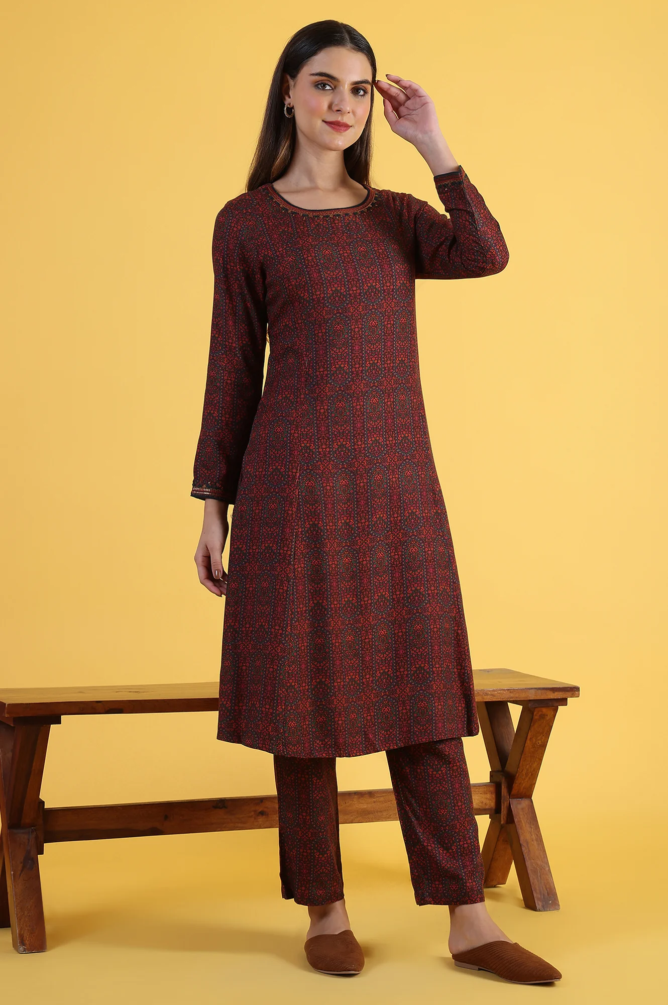 Maroon Printed A-Line Kurta & Straight pant Set - Image 6