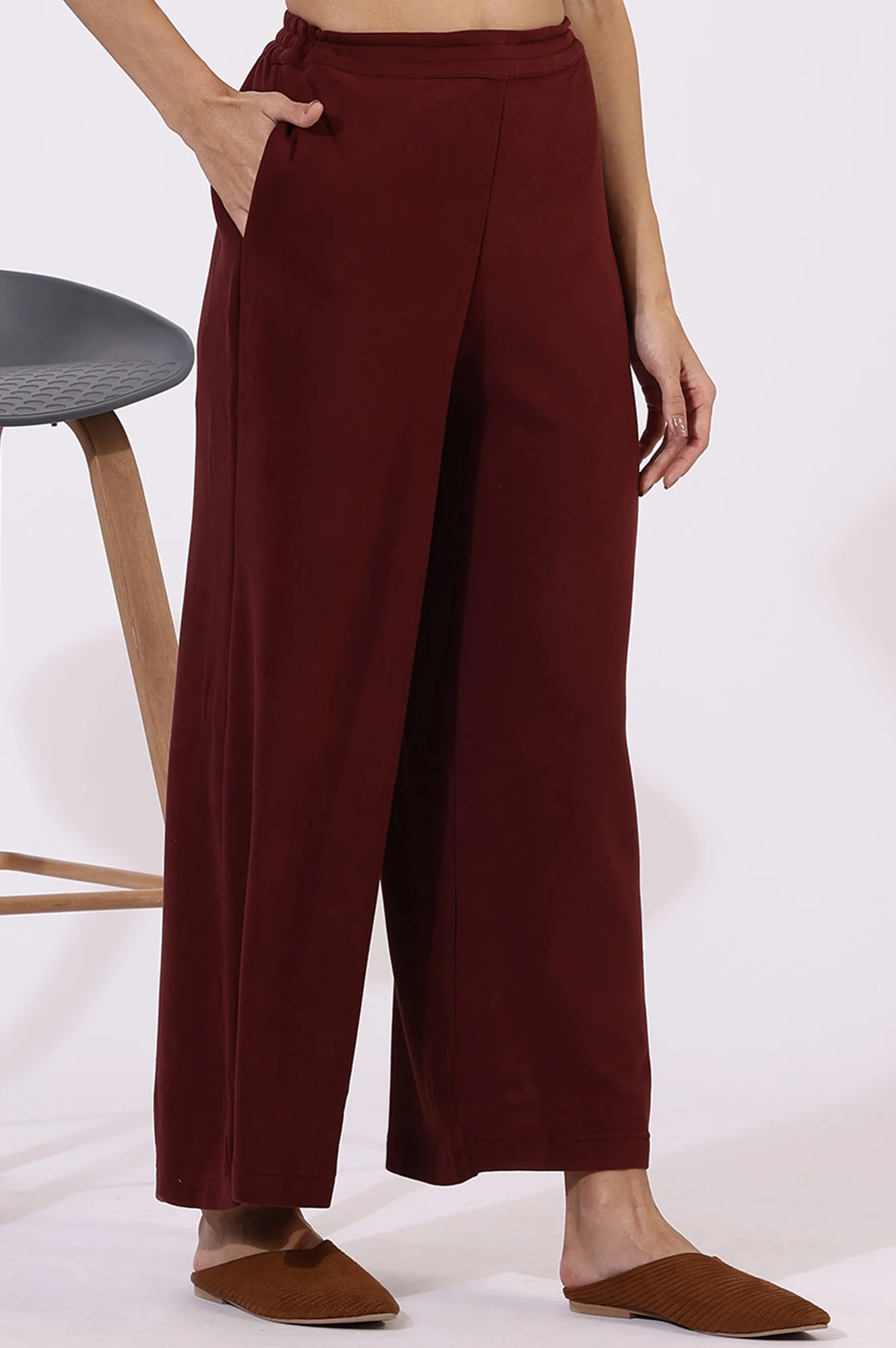 Maroon Solid Cashmere Ankle Length Wide Leg Parallel Pants - Image 4
