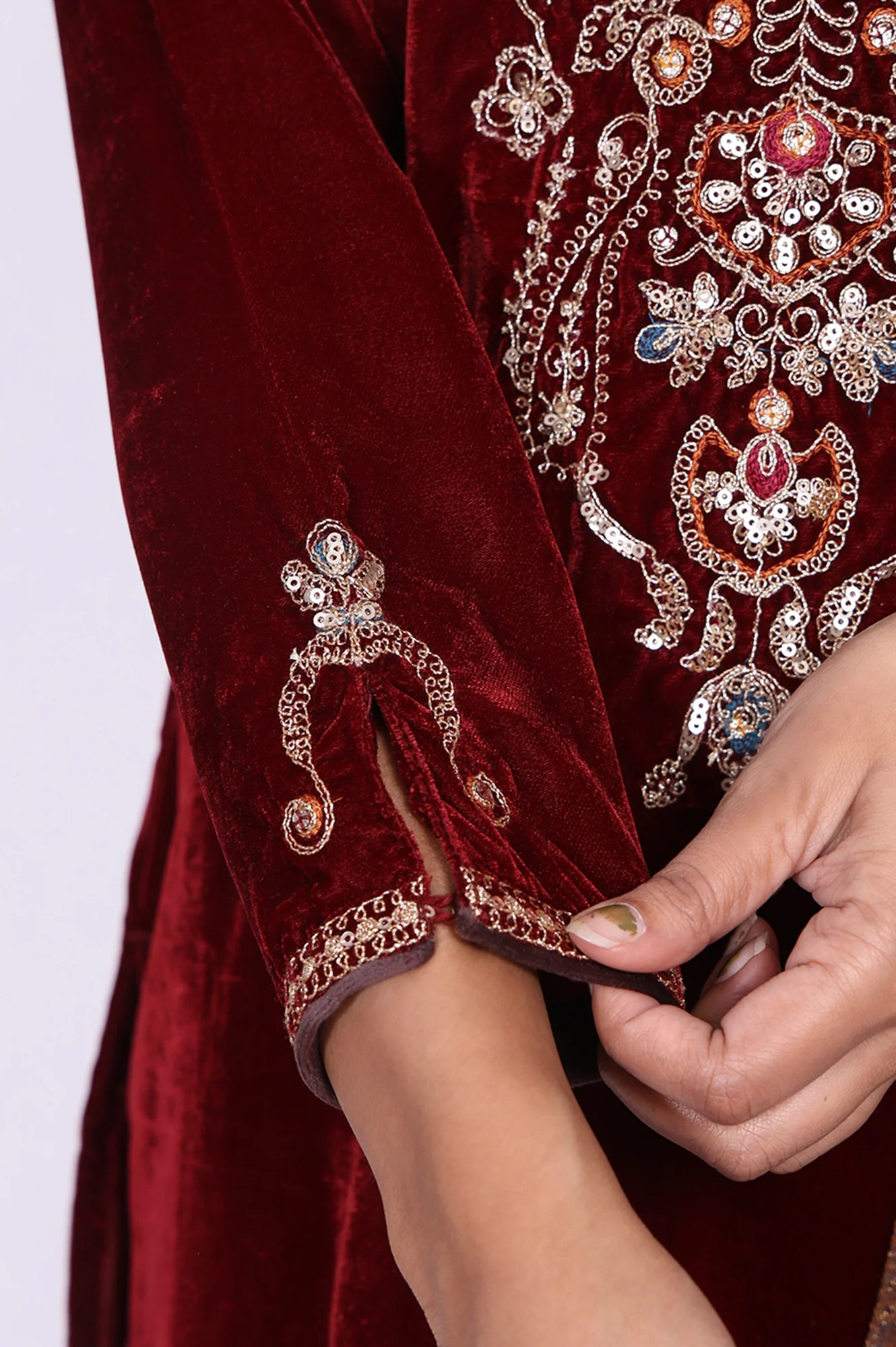 Maroon Straight Kurta with Parallel Pant and Dupatta - Image 6