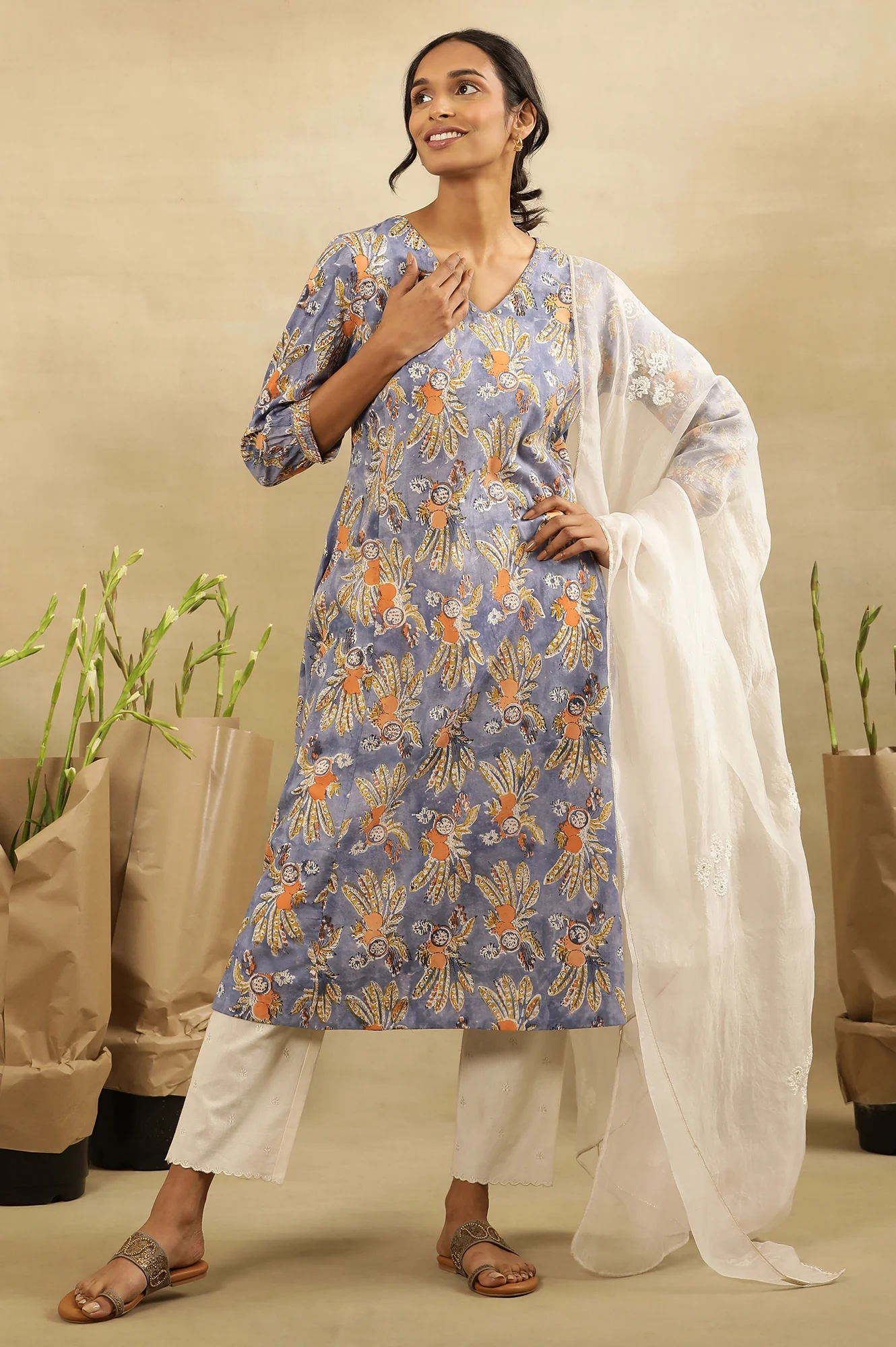 Multicoloured Block Printed V-Neck Kurta - Image 5
