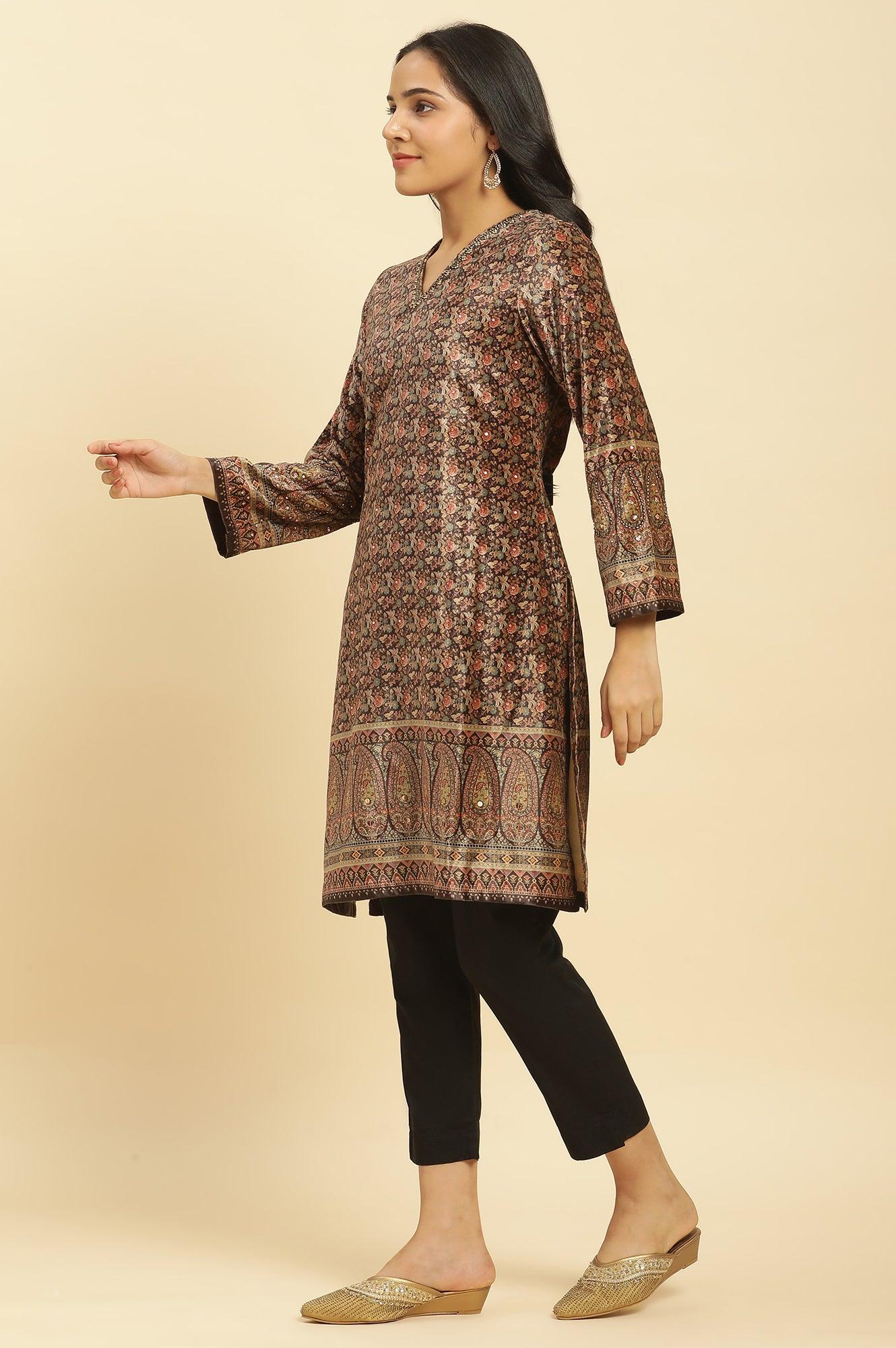 Multicoloured Velvet Embroidered Kurta And Pants Set - Image 3
