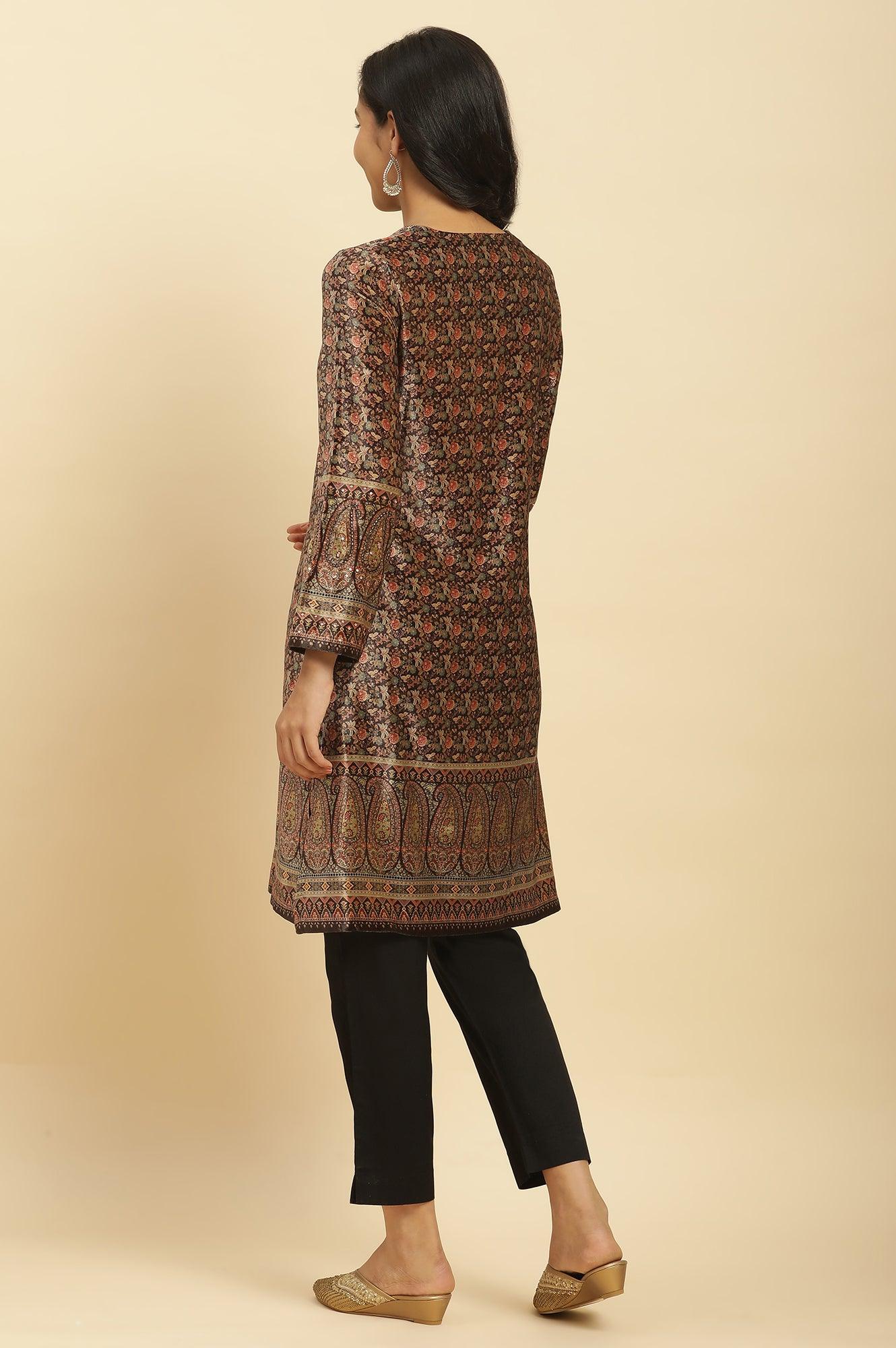 Multicoloured Velvet Embroidered Kurta And Pants Set - Image 4