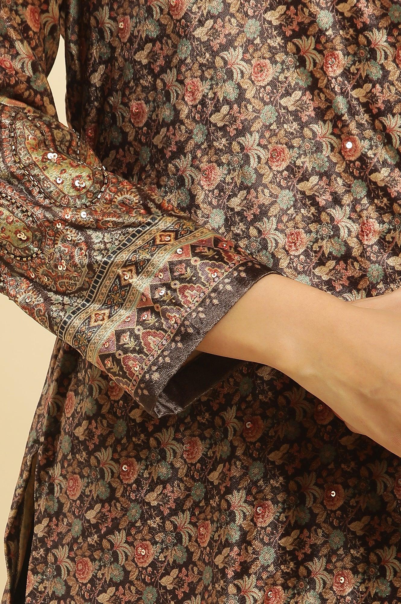 Multicoloured Velvet Embroidered Kurta And Pants Set - Image 7