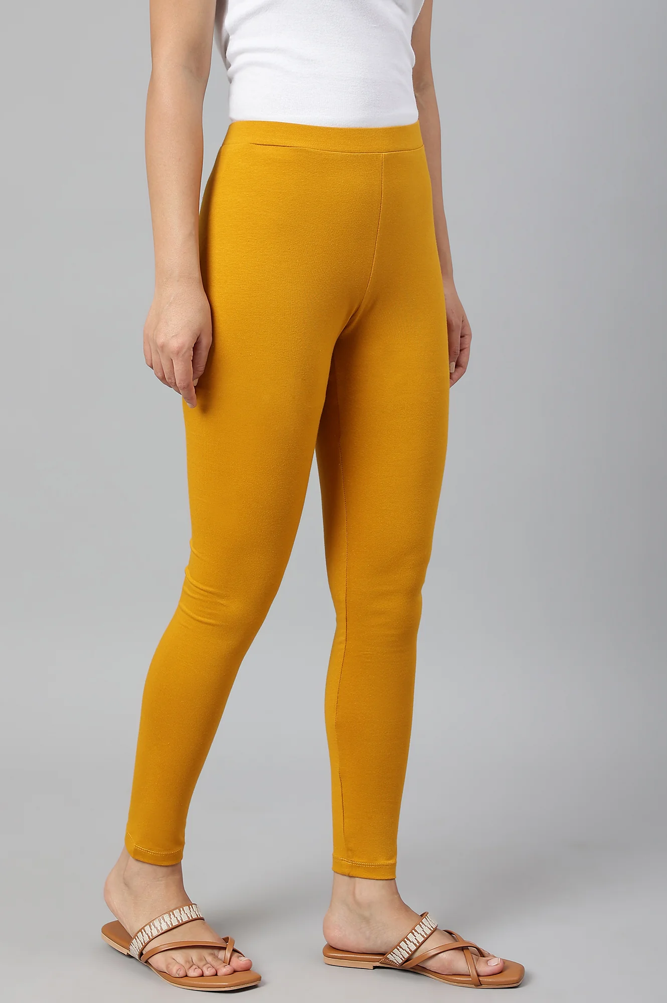Mustard Solid Knitted Women Tights - Image 3