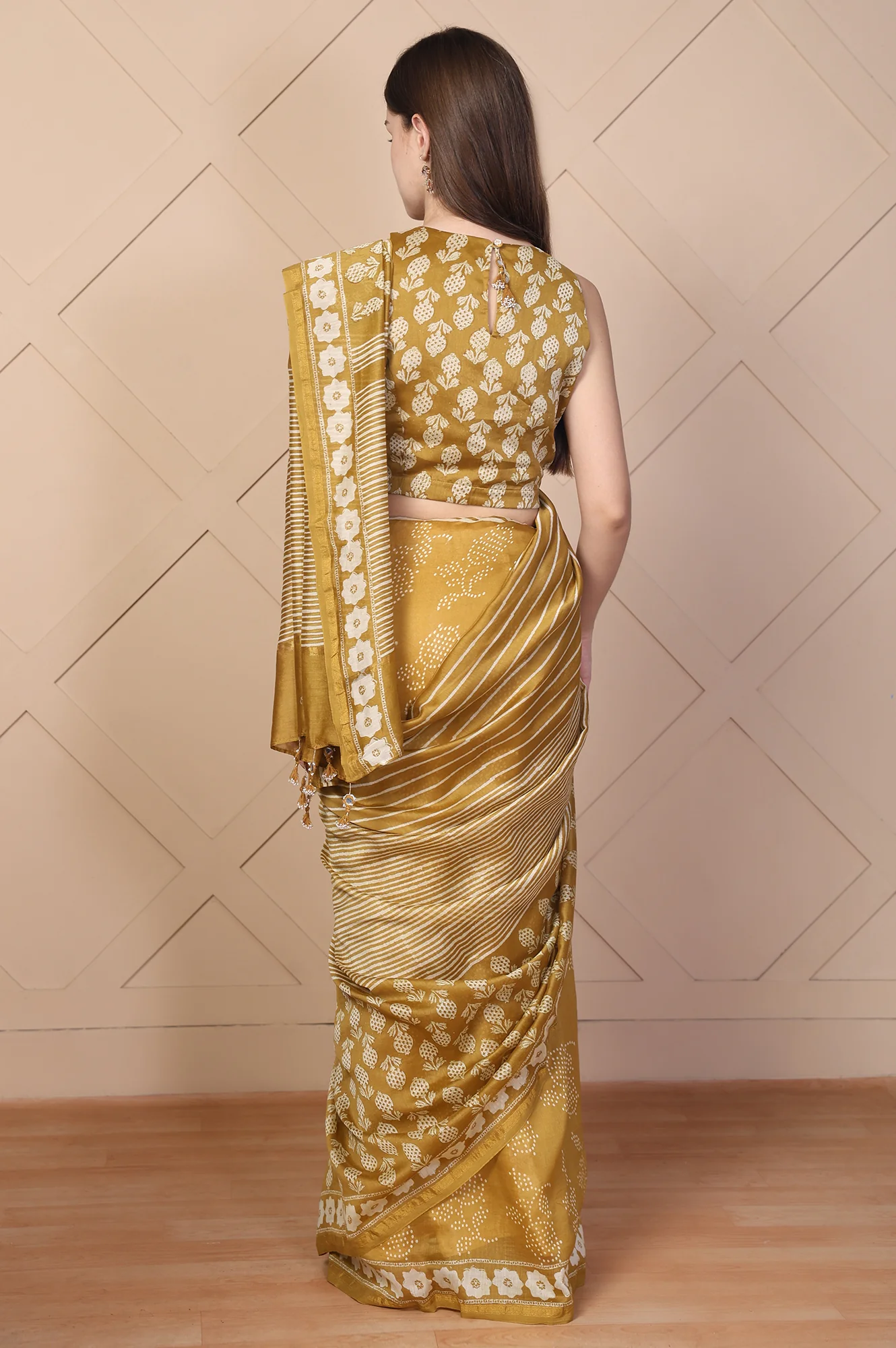 Mustard Tassels Cotton Silk Saree with Unstitched Blouse - Image 5