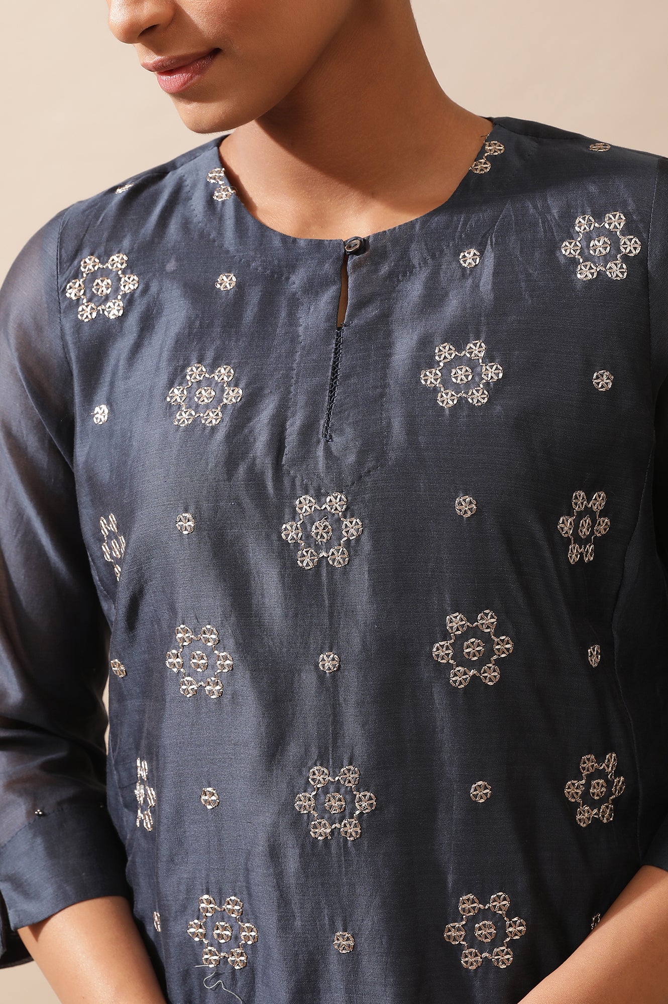 Navy Blue Embroidered Kurta In Cotton Silk - Image 6