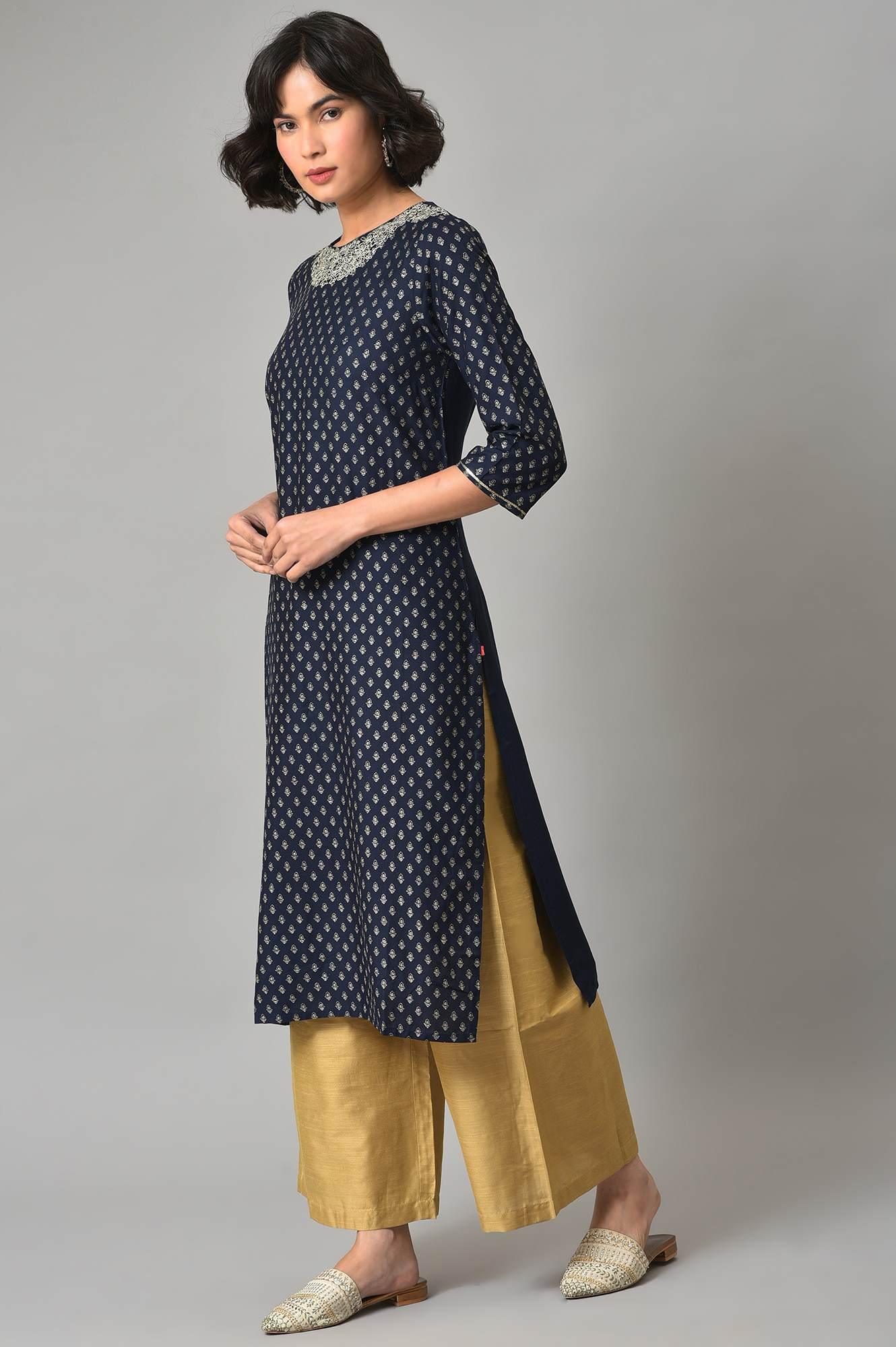 Navy Blue Embroidered kurta With Golden Parallel Pants - Image 3