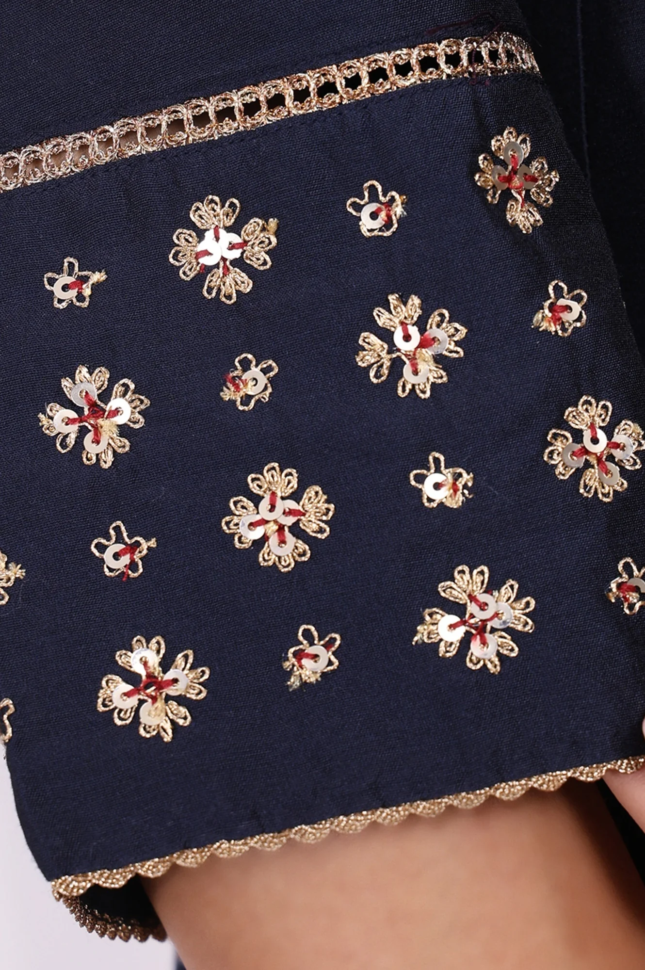 Navy Blue Embroidered Straight Kurta - Image 7