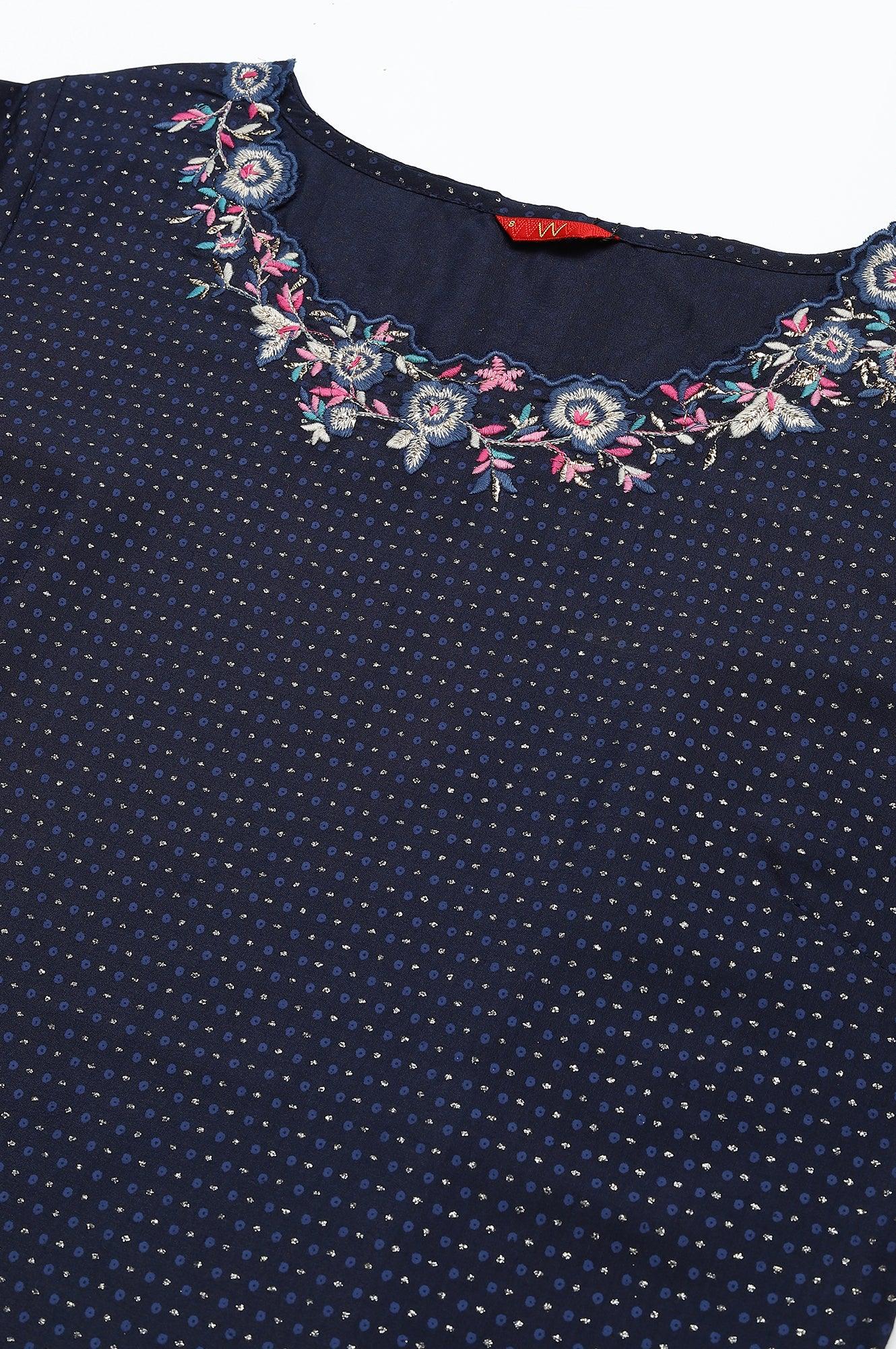 Navy Blue Festive kurta With Embroidered Neck - Image 2