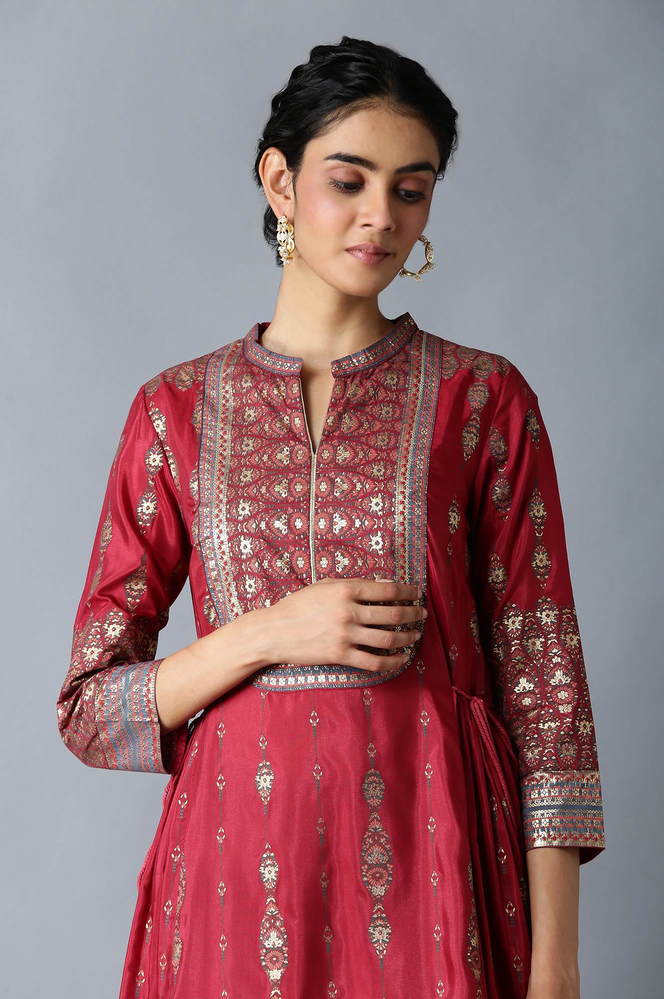 Red Foil Floral Print kurta with Tights - Image 5