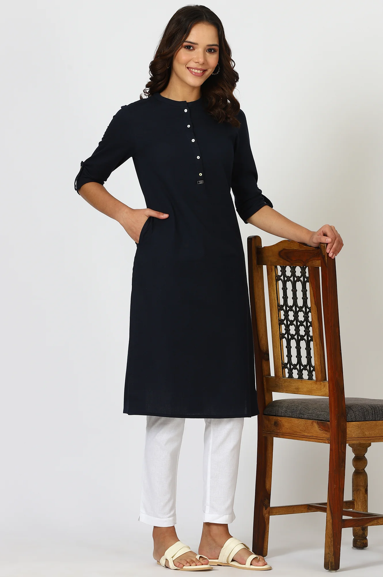 Navy Blue Mandarin Collar Cotton Blend Straight Kurta With W Branding - Image 6