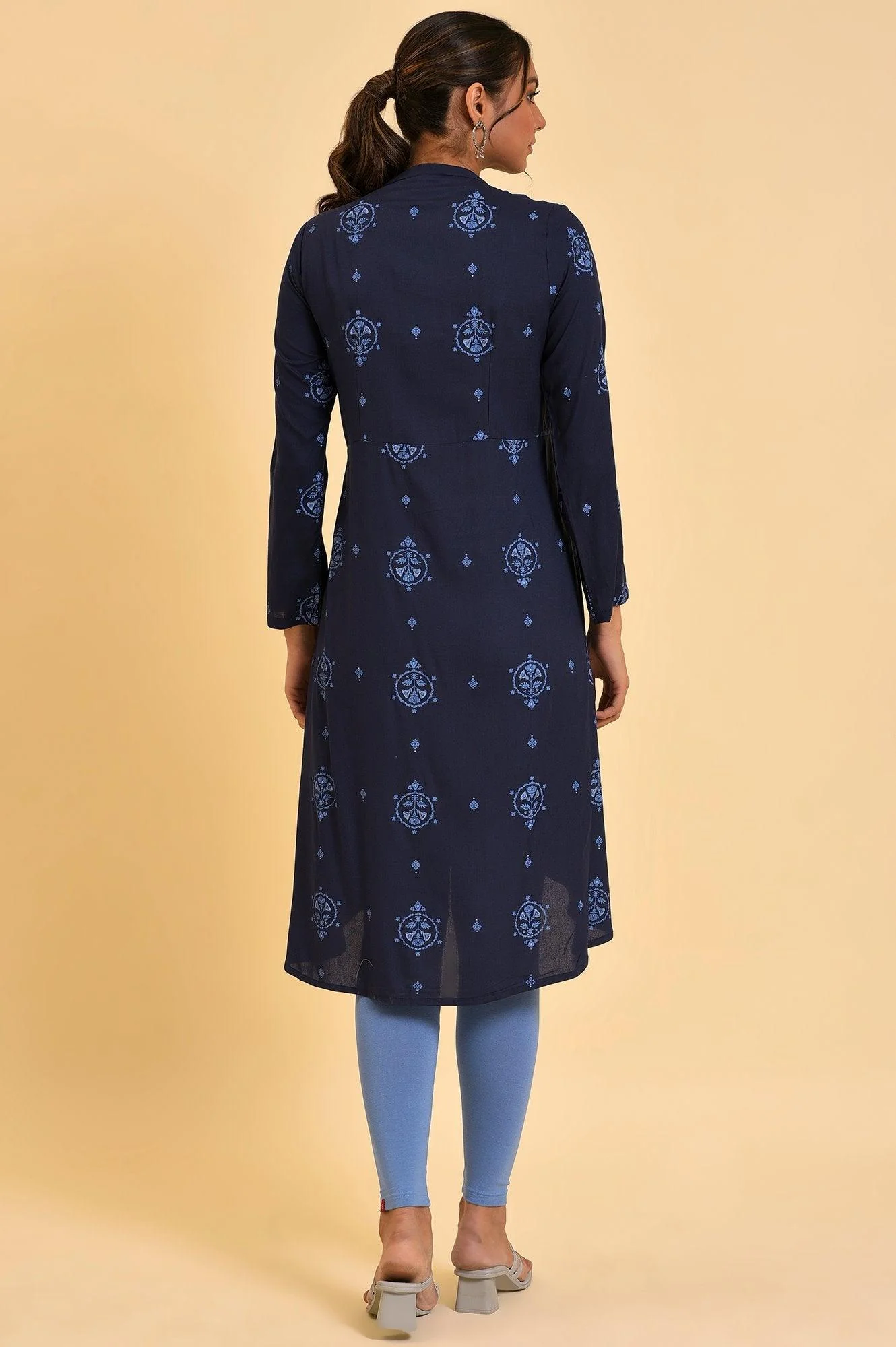 Navy Blue Printed High-Low kurta - Image 2