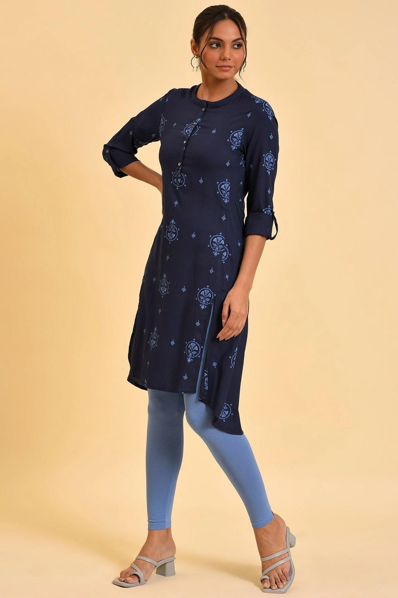 Navy Blue Printed High-Low kurta - Image 3