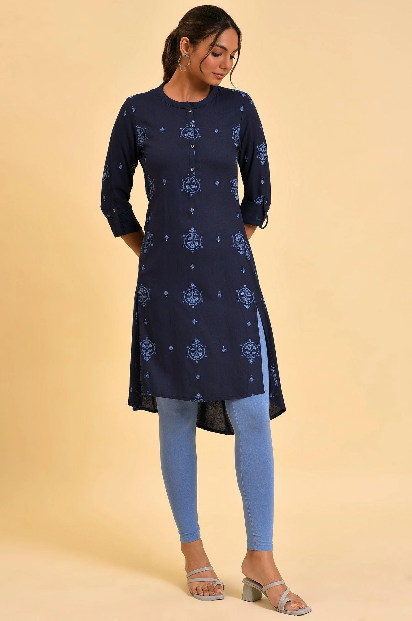 Navy Blue Printed High-Low kurta - Image 6