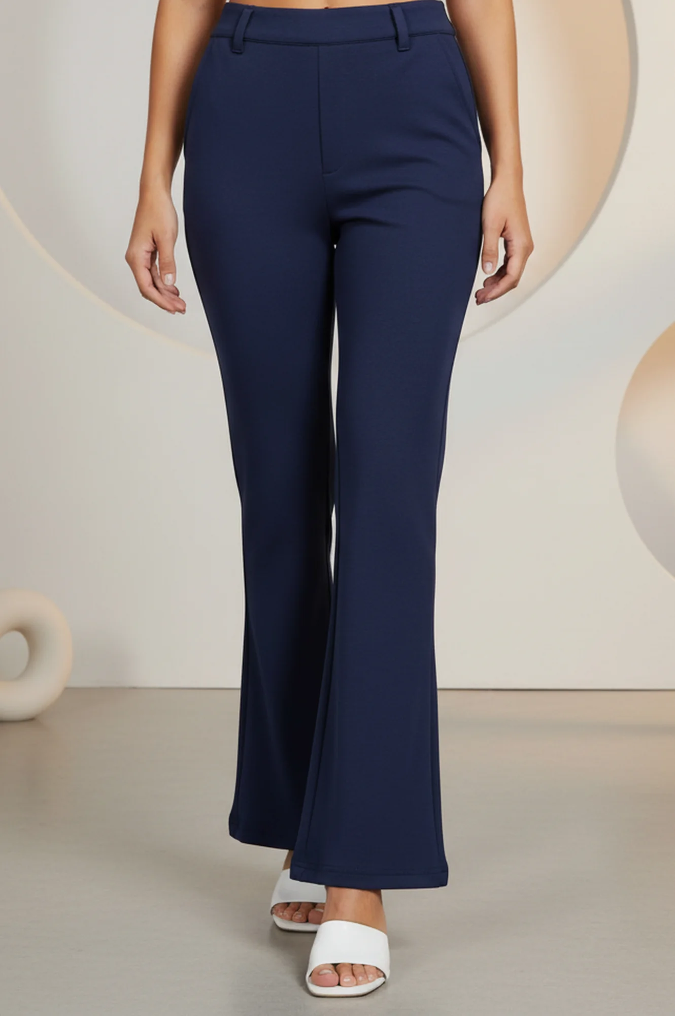 Elleven Women's Navy Blue Solid Ankle Length Mid Rise Pants