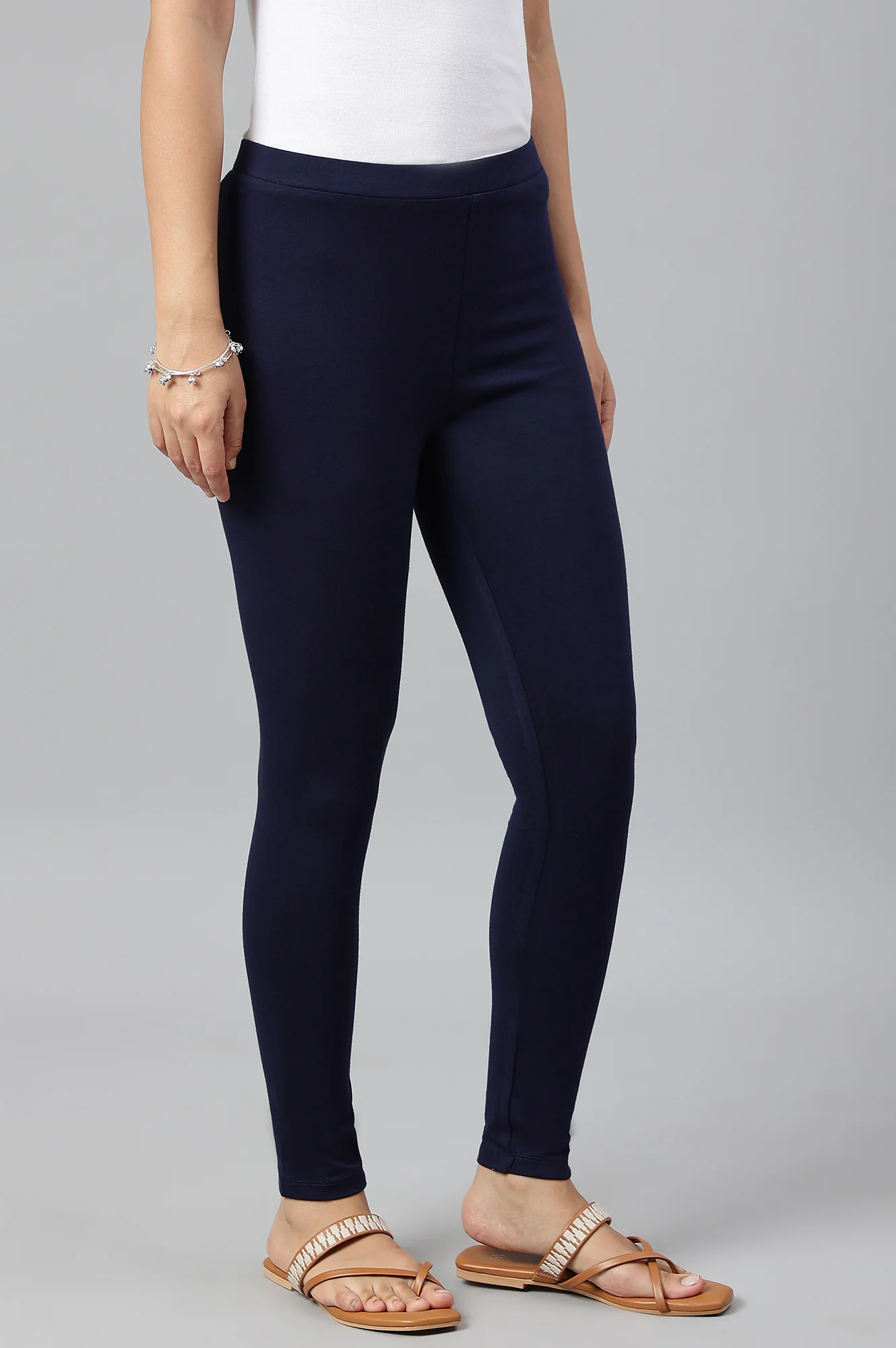 Navy Blue Solid Knitted Women Tights - Image 3