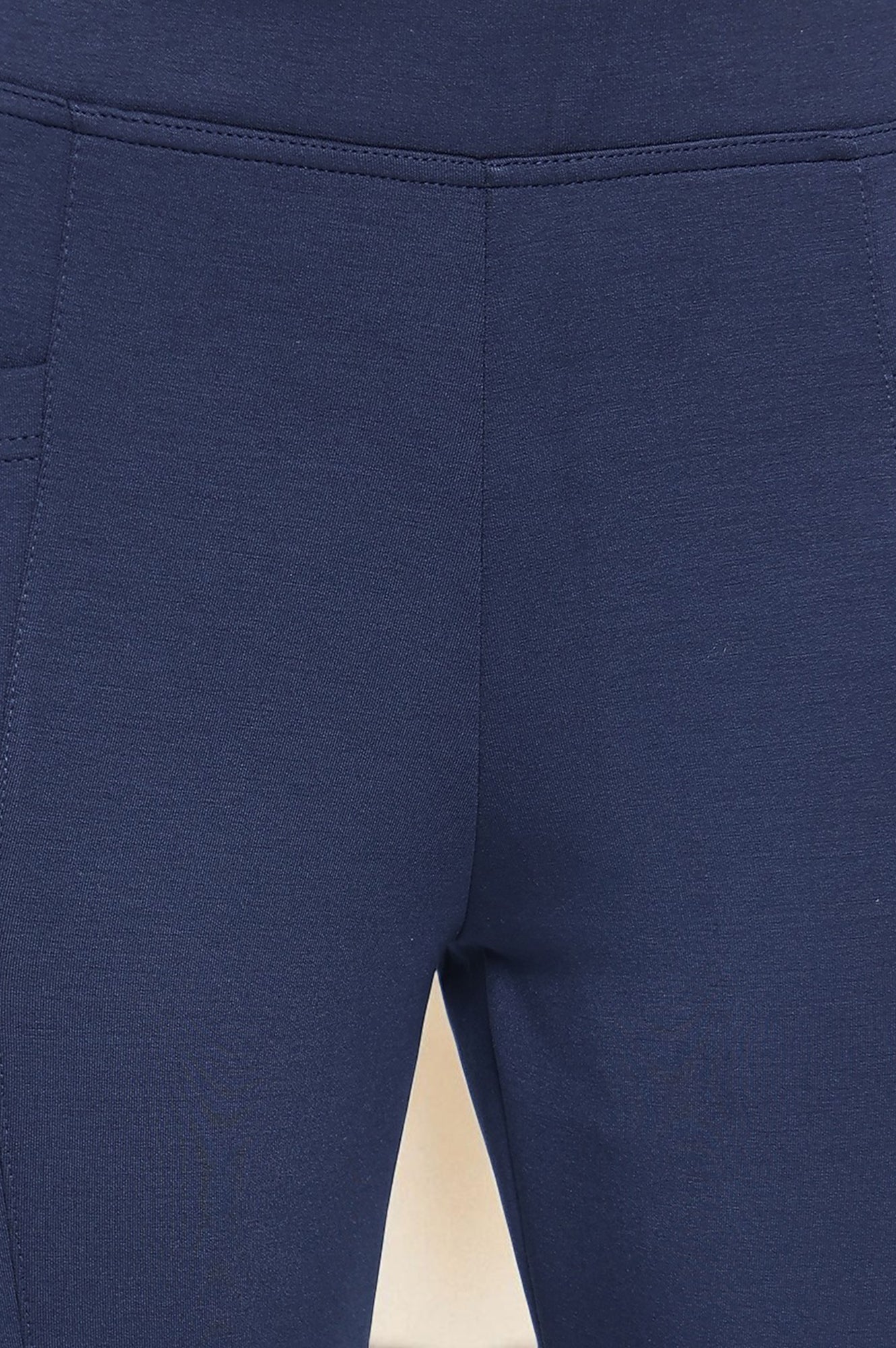 Elleven Women's Navy Blue Solid Mid Rise Tights in Calf Length - Image 2