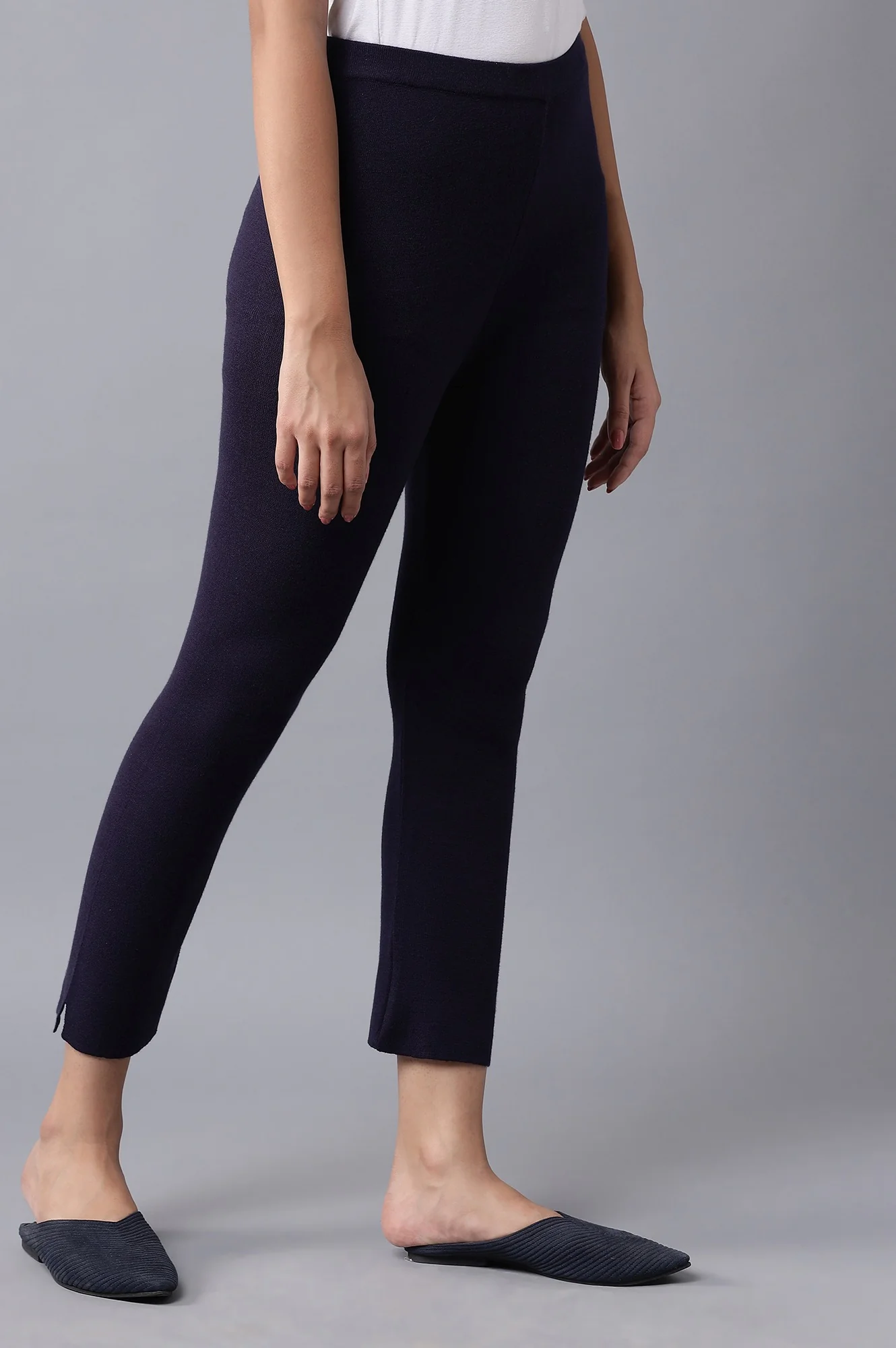 Navy Knitted Slim Pants - Image 4