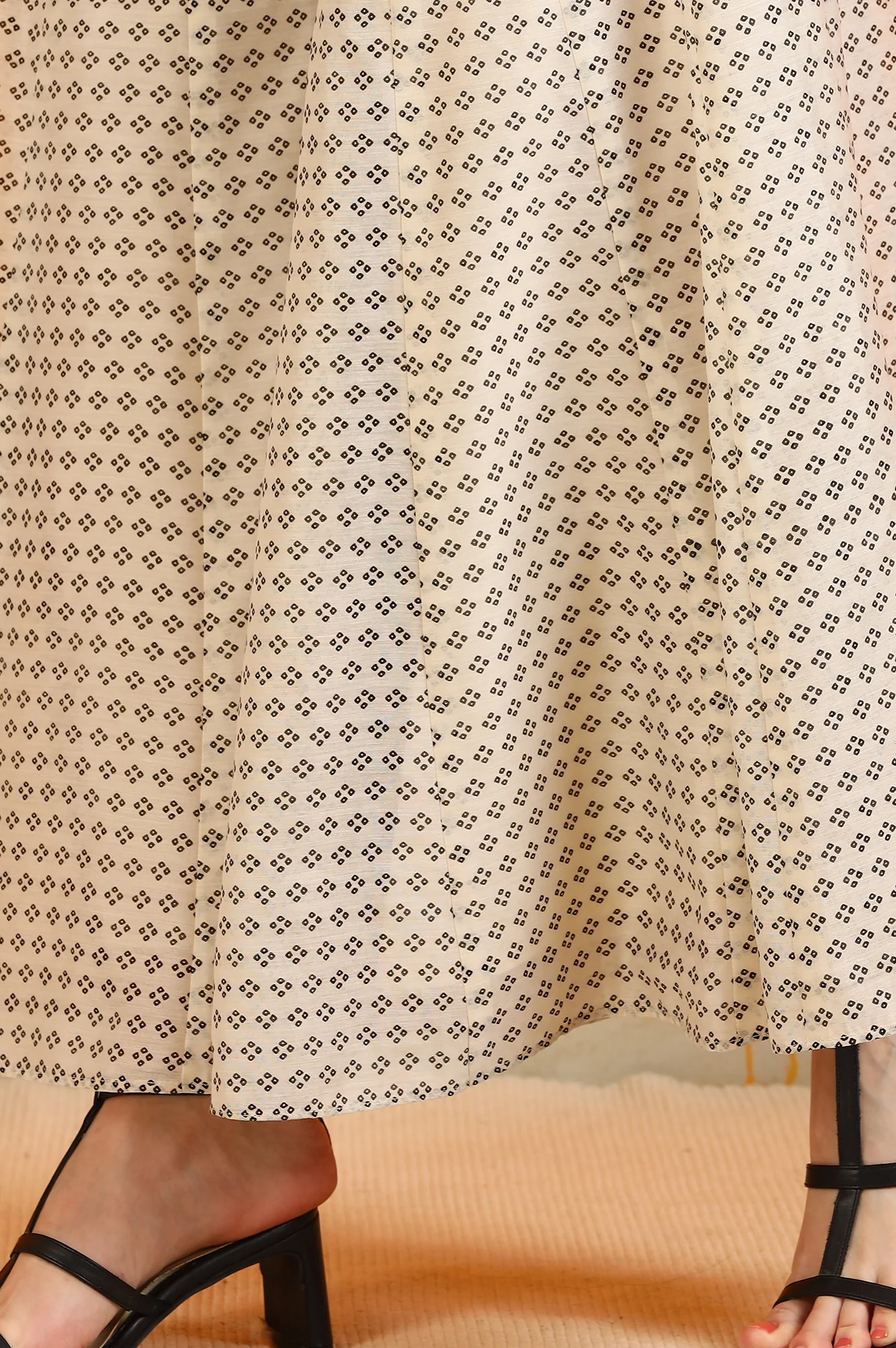 Off-White and Black Floral Printed Chanderi Short Kurta and Sharara Set with Dupatta - Image 10