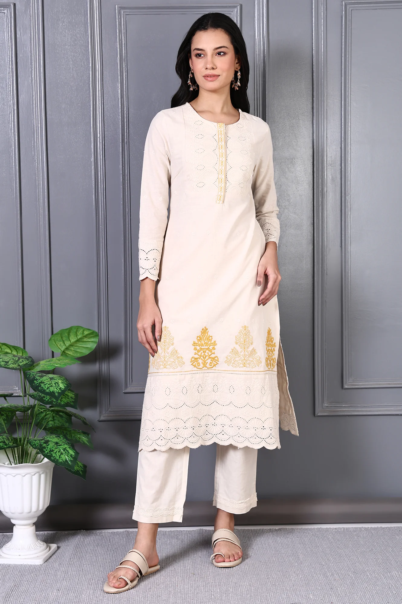 Off White Embroidered Cotton Flax Straight Kurta and Trousers Co-ord Set - Image 2