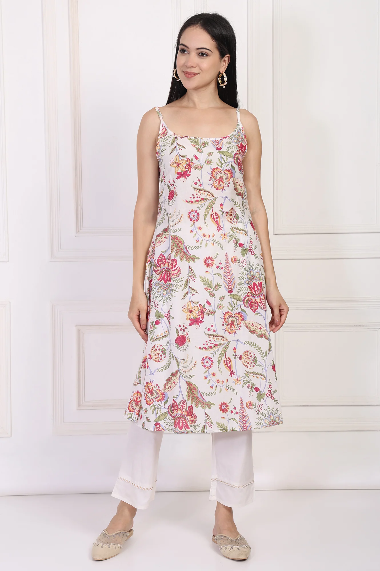 Off-White Embroidered Straight Tissue Kurta with Straight Pant Set - Image 8