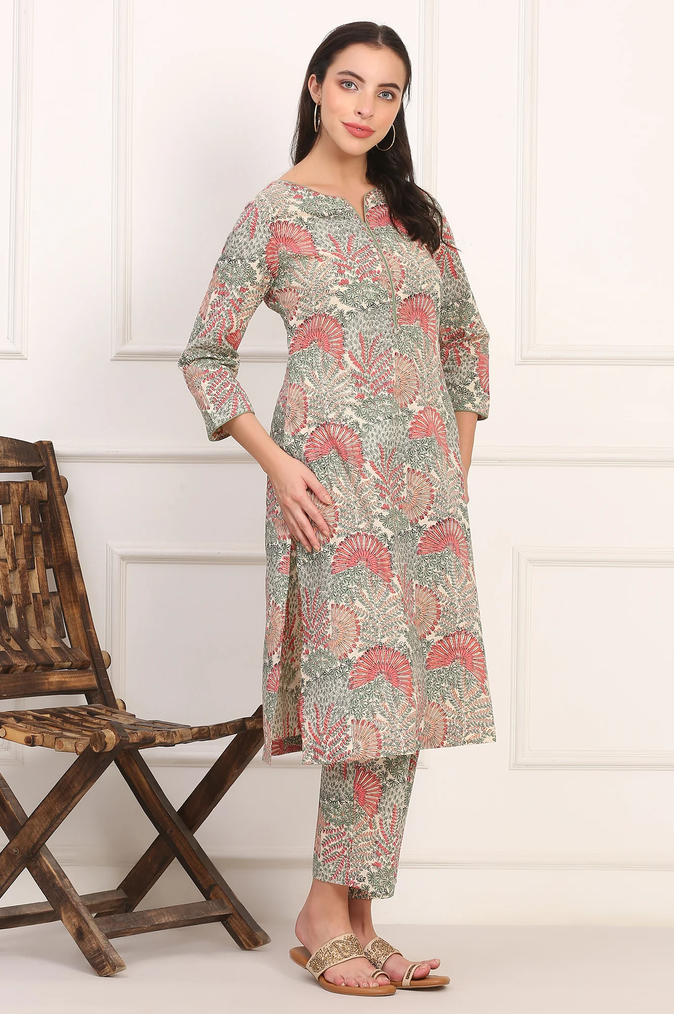 Off-White Floral Handblock Printed Pure Cotton Straight Kurta, Pants and Dupatta Set - Image 7