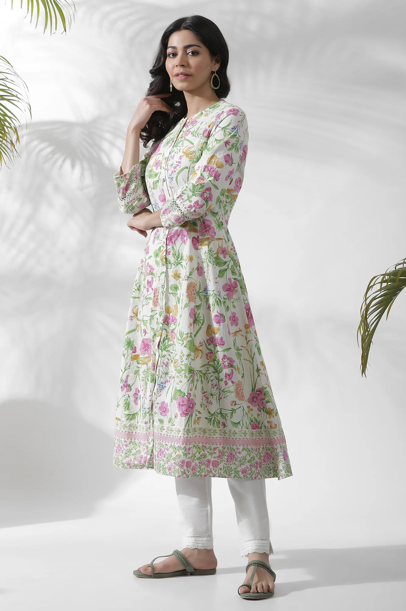 Off-White Floral Printed Flared Kurta - Image 3