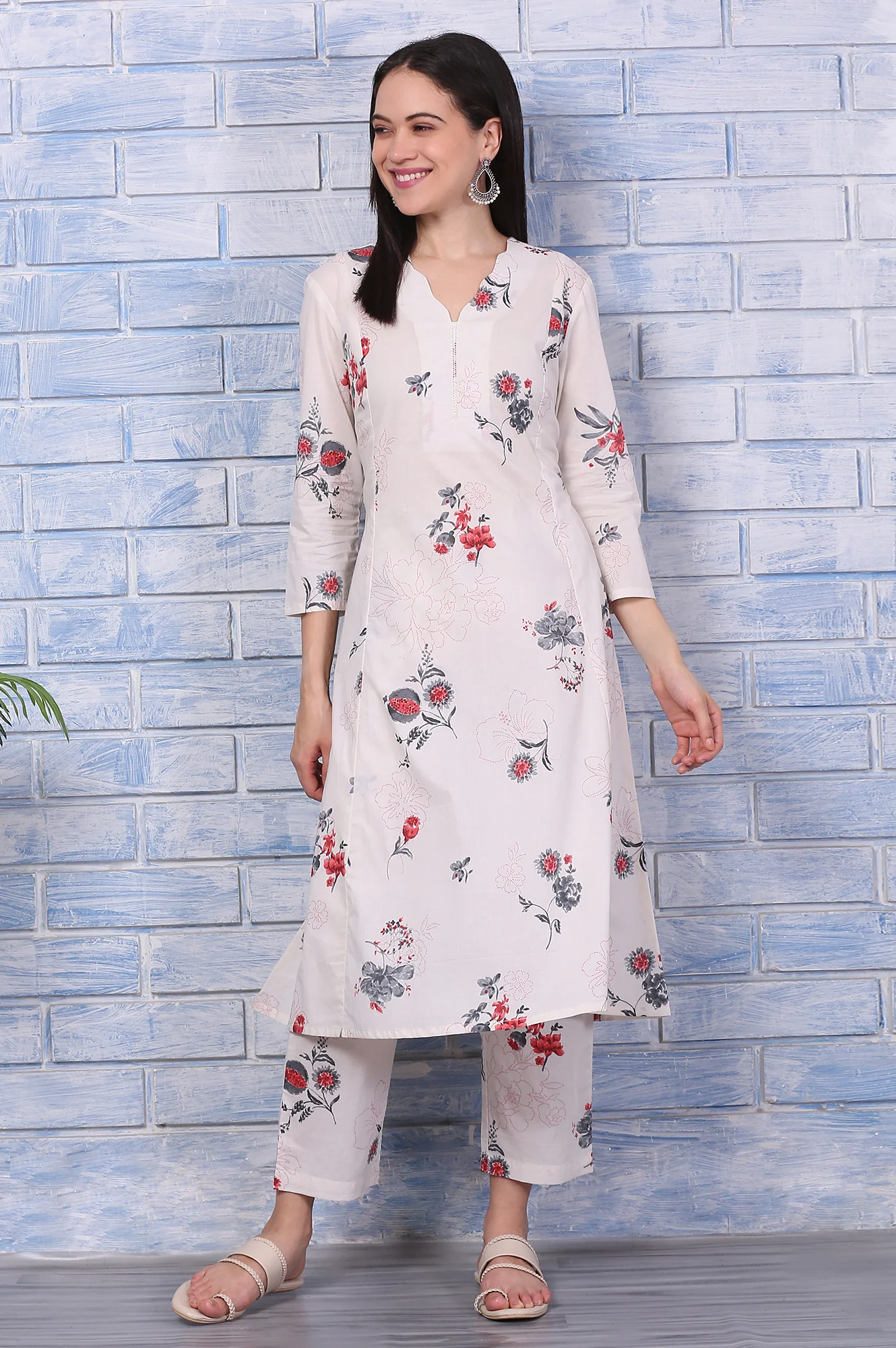 Off-White Floral Printed Pure Cotton A-line Kurta and Pants Co-ord Set - Image 2
