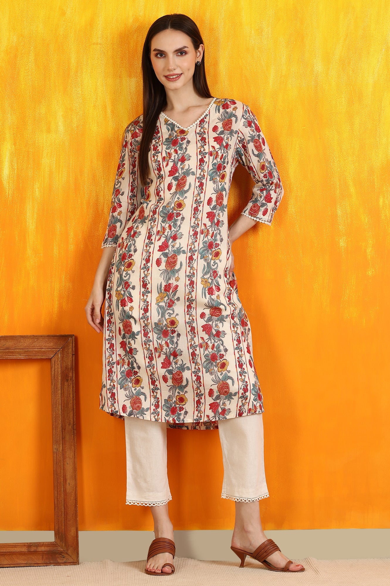 Off-White Floral Printed Pure Cotton Crepe Straight Kurta with Lace - Image 2
