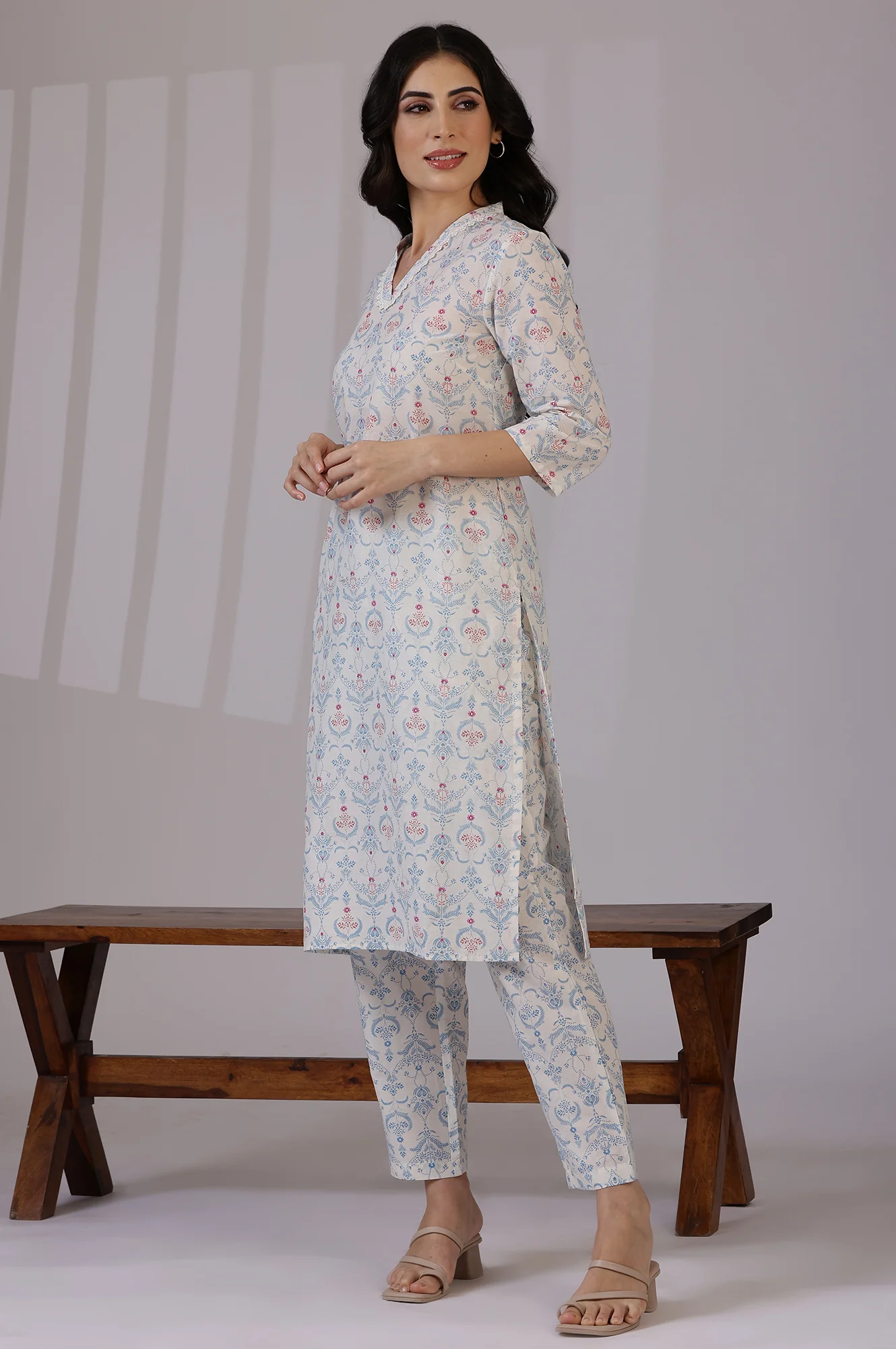 Off-White Floral Printed Pure Cotton Straight Kurta and Pants Co-ord Set - Image 6