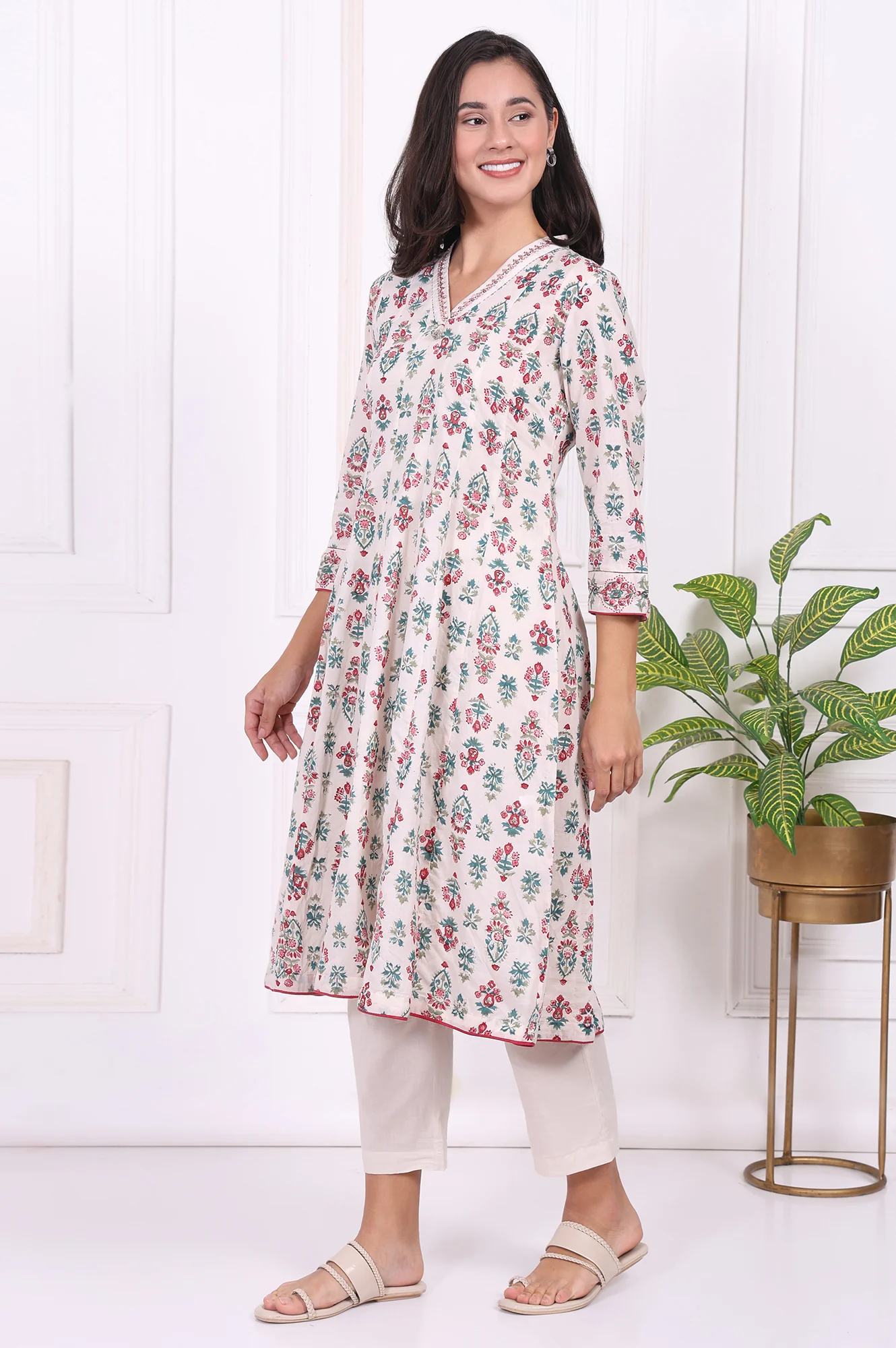 Off-White Floral Printed Thread Embroidered Pure Cotton Flared A-line Kurta - Image 4