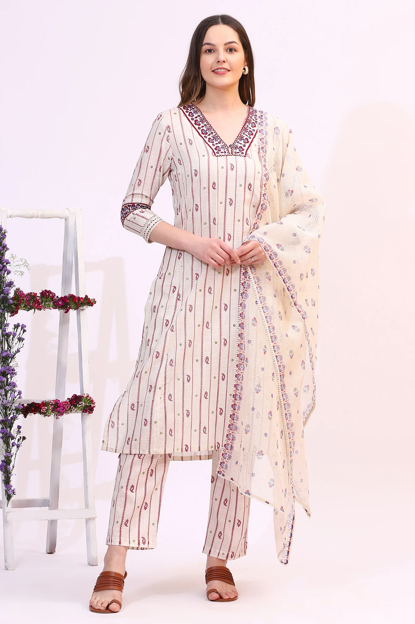 Off-White Paisley Printed Pure Cotton Straight Kurta, Pants and Dupatta Set - Image 2