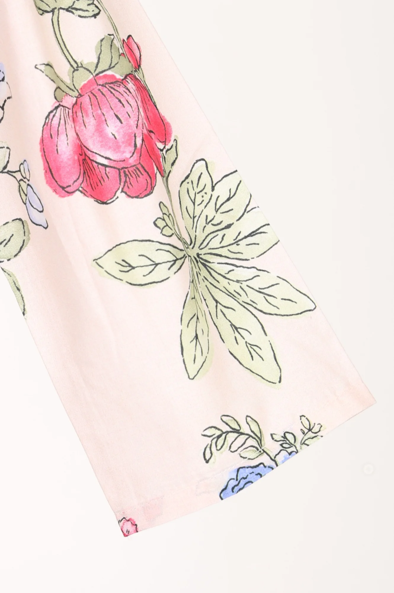 Peach Floral Printed Pure Cotton A-line Kurta with Pants Co-ord Set - Image 7