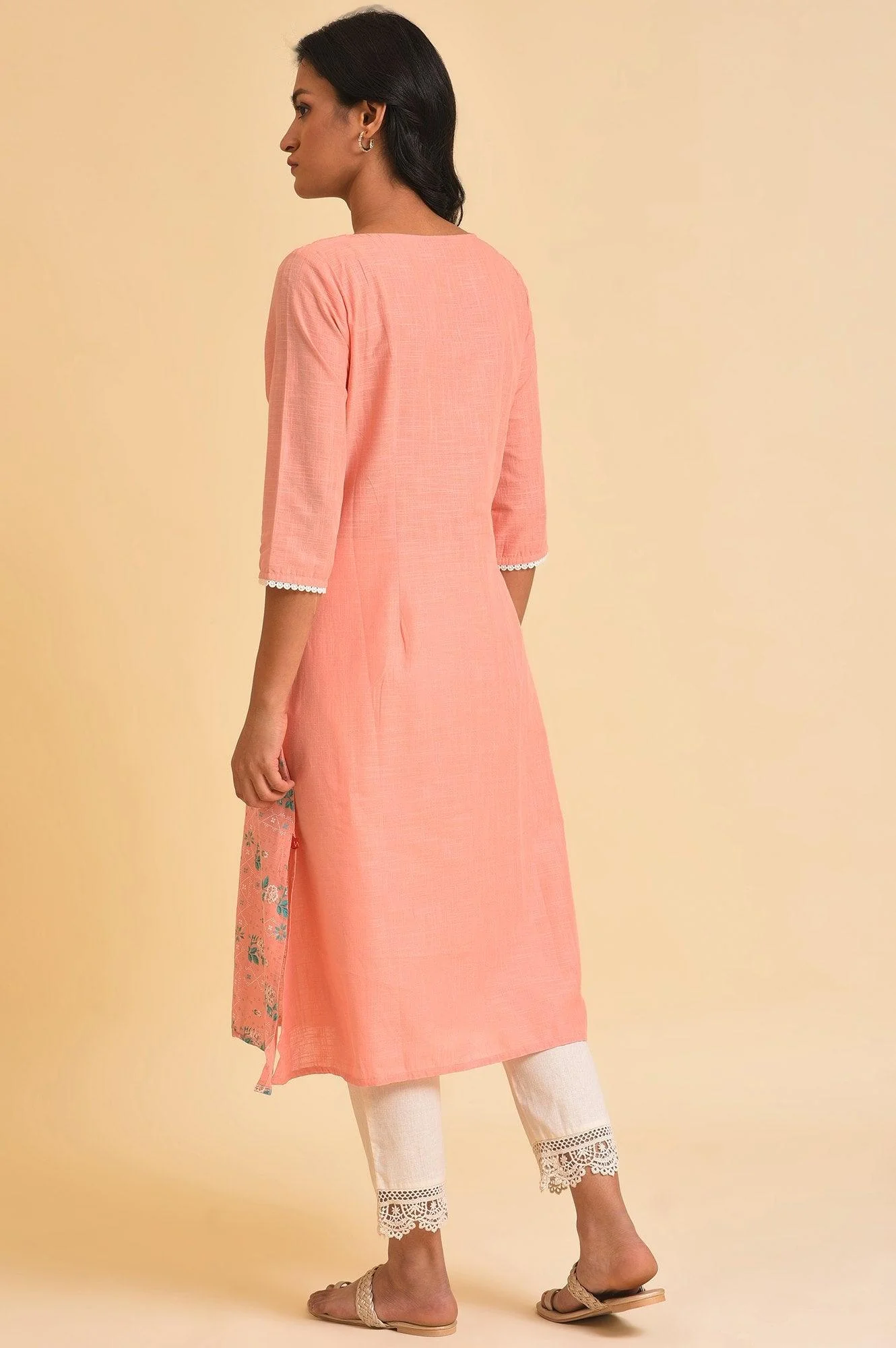 Peach Glitter Printed A-Line kurta & Pants Set - Image 2