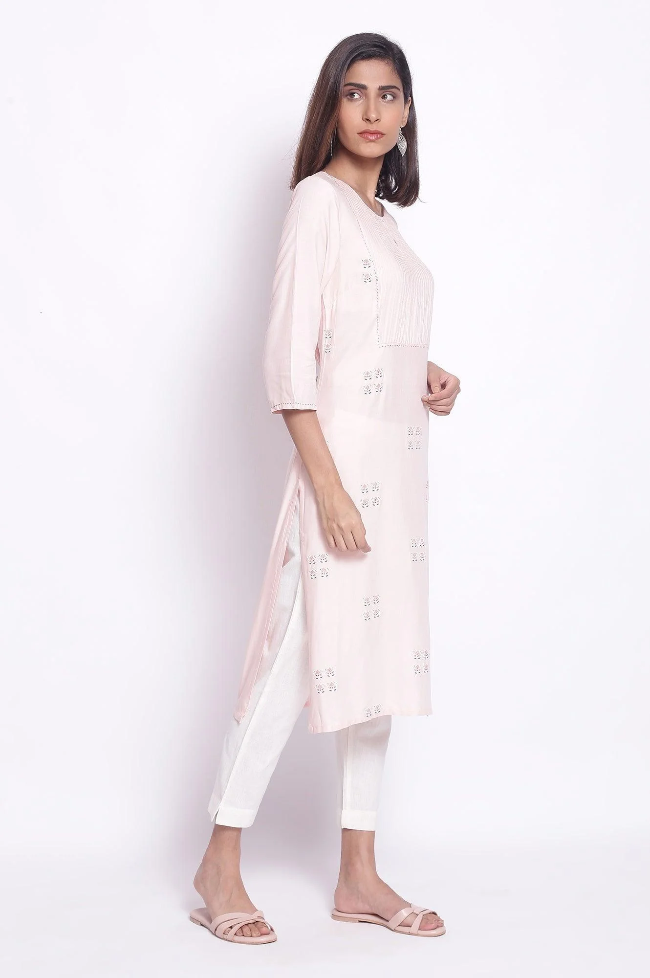 Peach Pink kurta with Pintuck on Yoke - Image 4