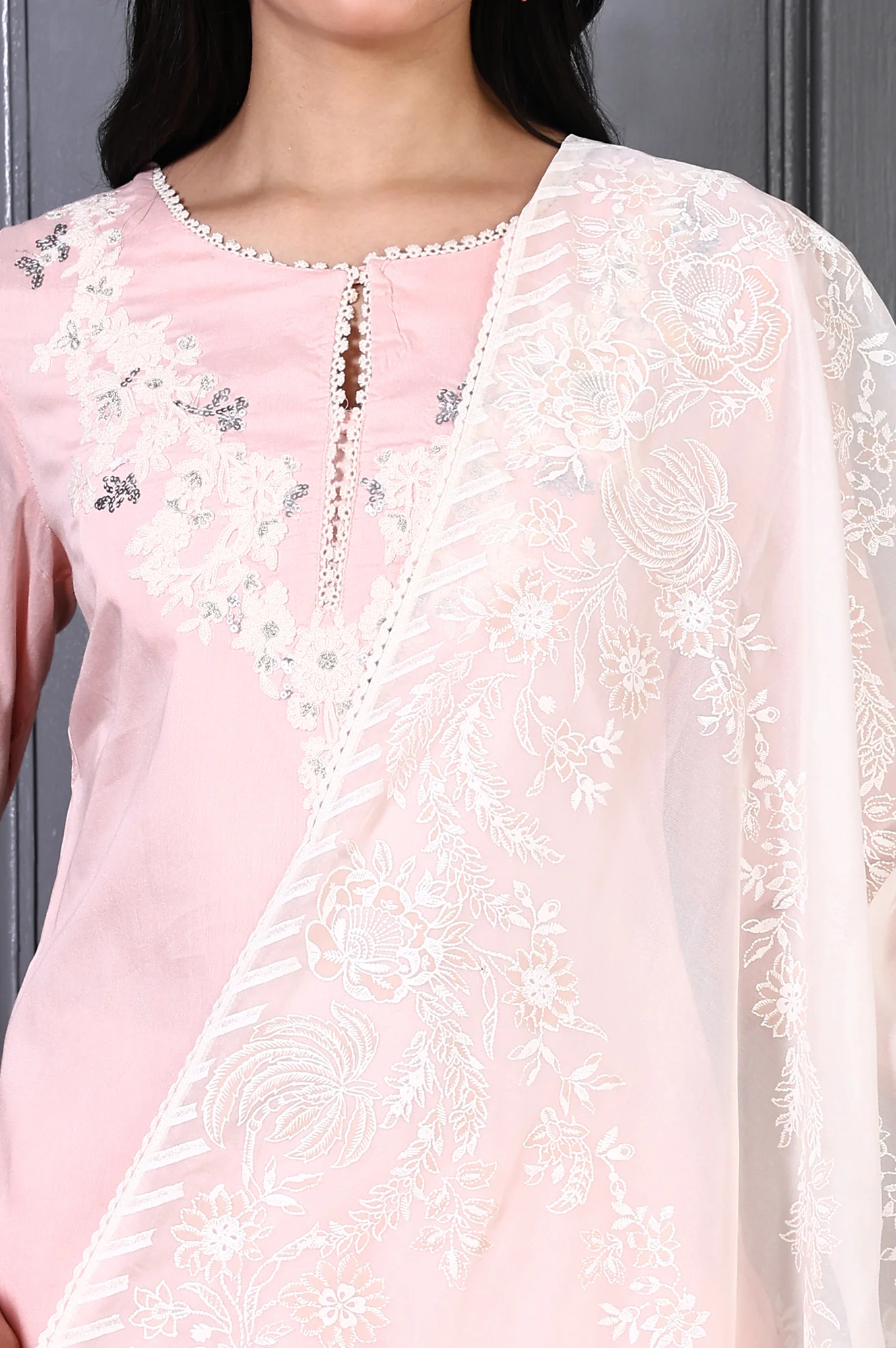 Peach Printed Thread Embroidered A-line Kurta Set - Image 3