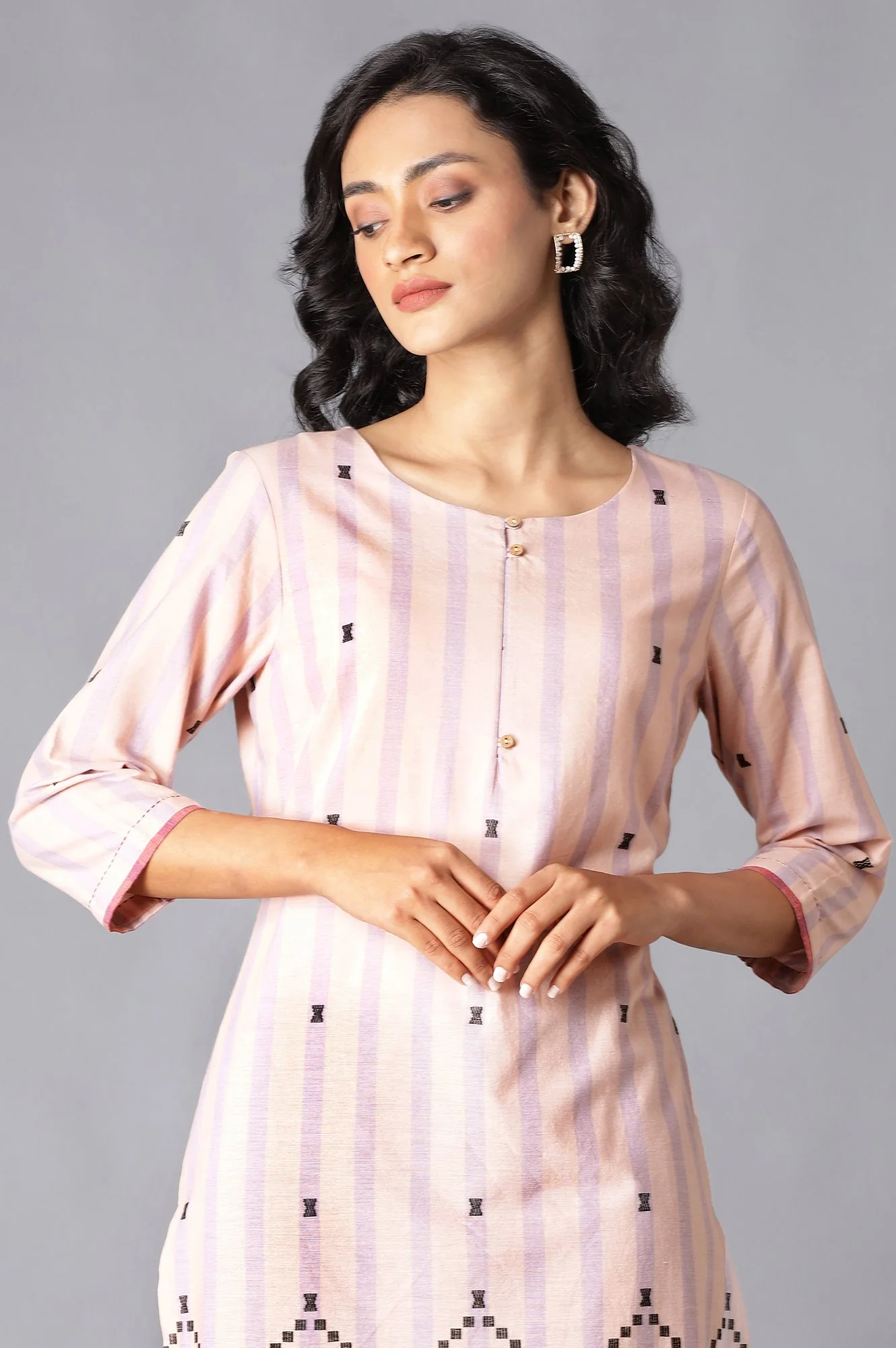 Peach Striped Cotton Dobby kurta In Round Neck - Image 5