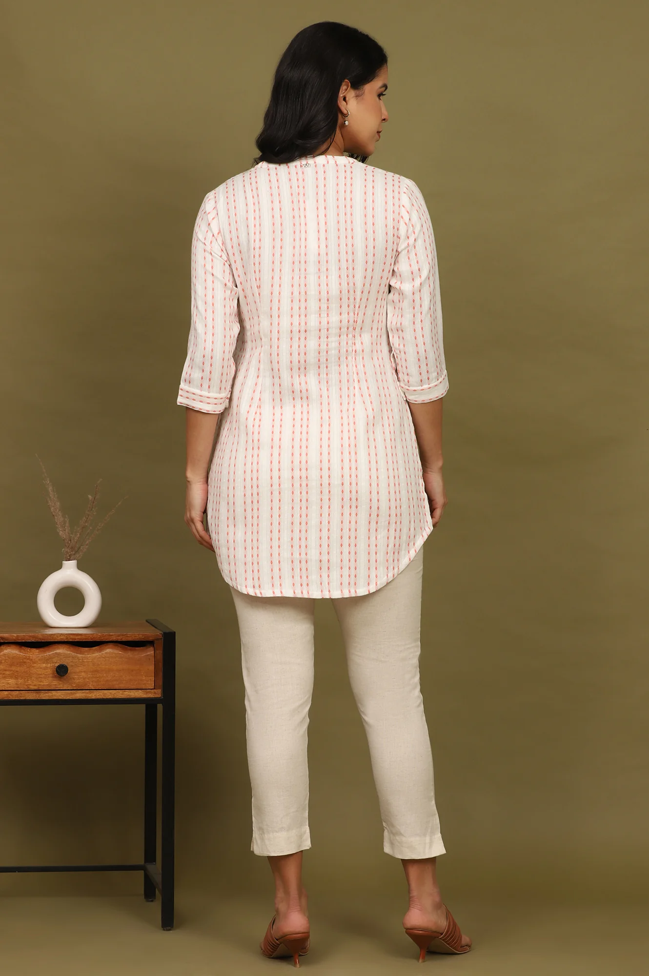 Pink And White Yarn Dyed Double Cloth Cotton Tunic - Image 5