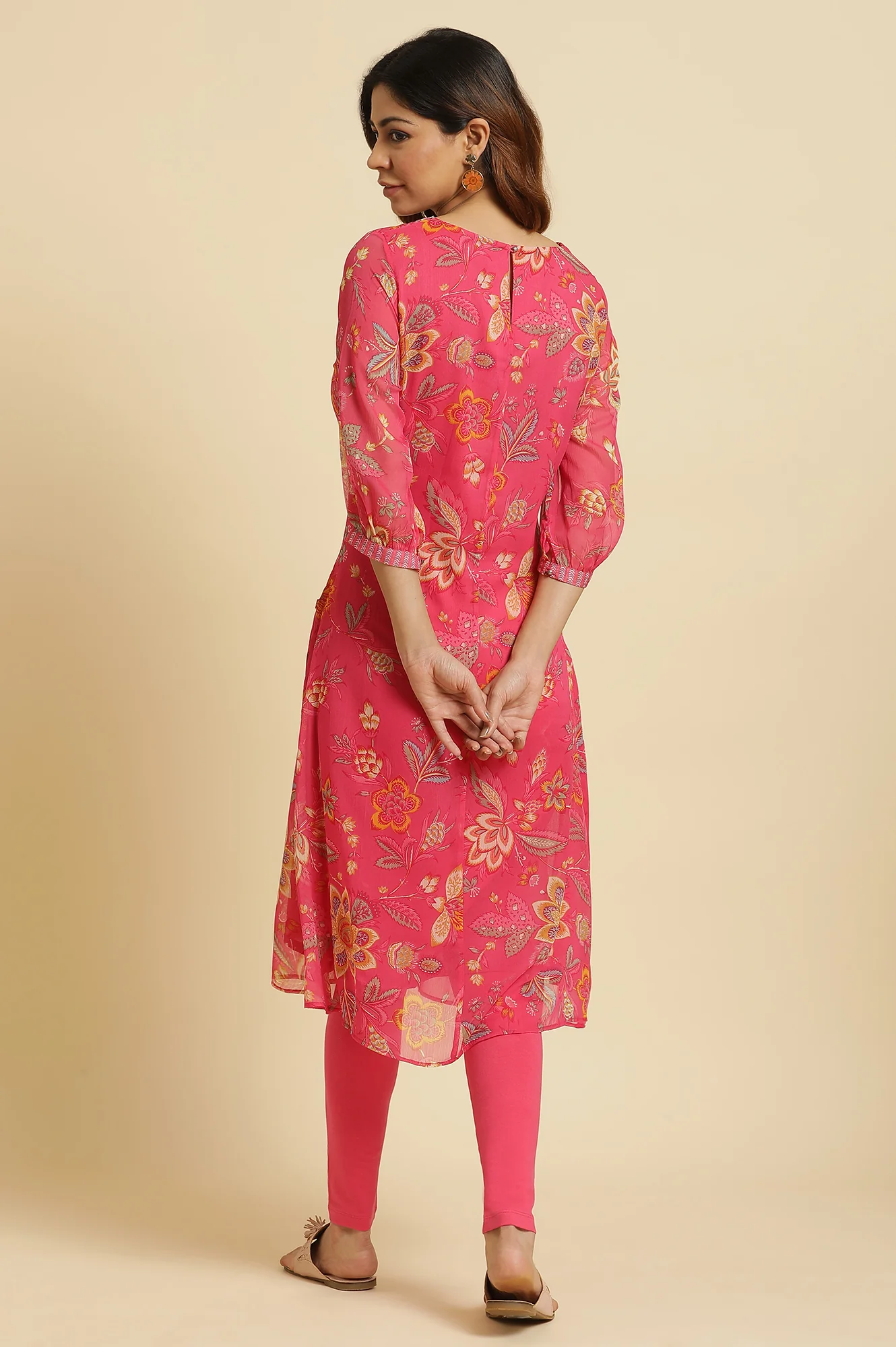 Pink Chiffon Printed Kurta with Multi-coloured Floral Embroidery - Image 4